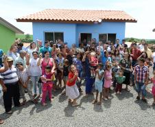 20 famílias carentes de Manoel Ribas conquistam a casa própria
