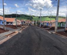 Famílias carentes conquistam casas próprias em Marilândia do Sul