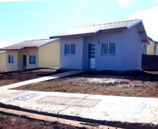 Construção de casas populares chega a fase final de obras na região de Campo Mourão