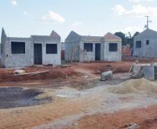 Construção de casas populares está adiantada em Centenário do Sul 