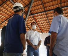 Governador vistoria obras no Condomínio do Idoso de Foz do Iguaçu