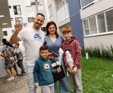 Com subsídio do Estado, Residencial Azzurra é entregue e beneficia 79 famílias em Pinhais