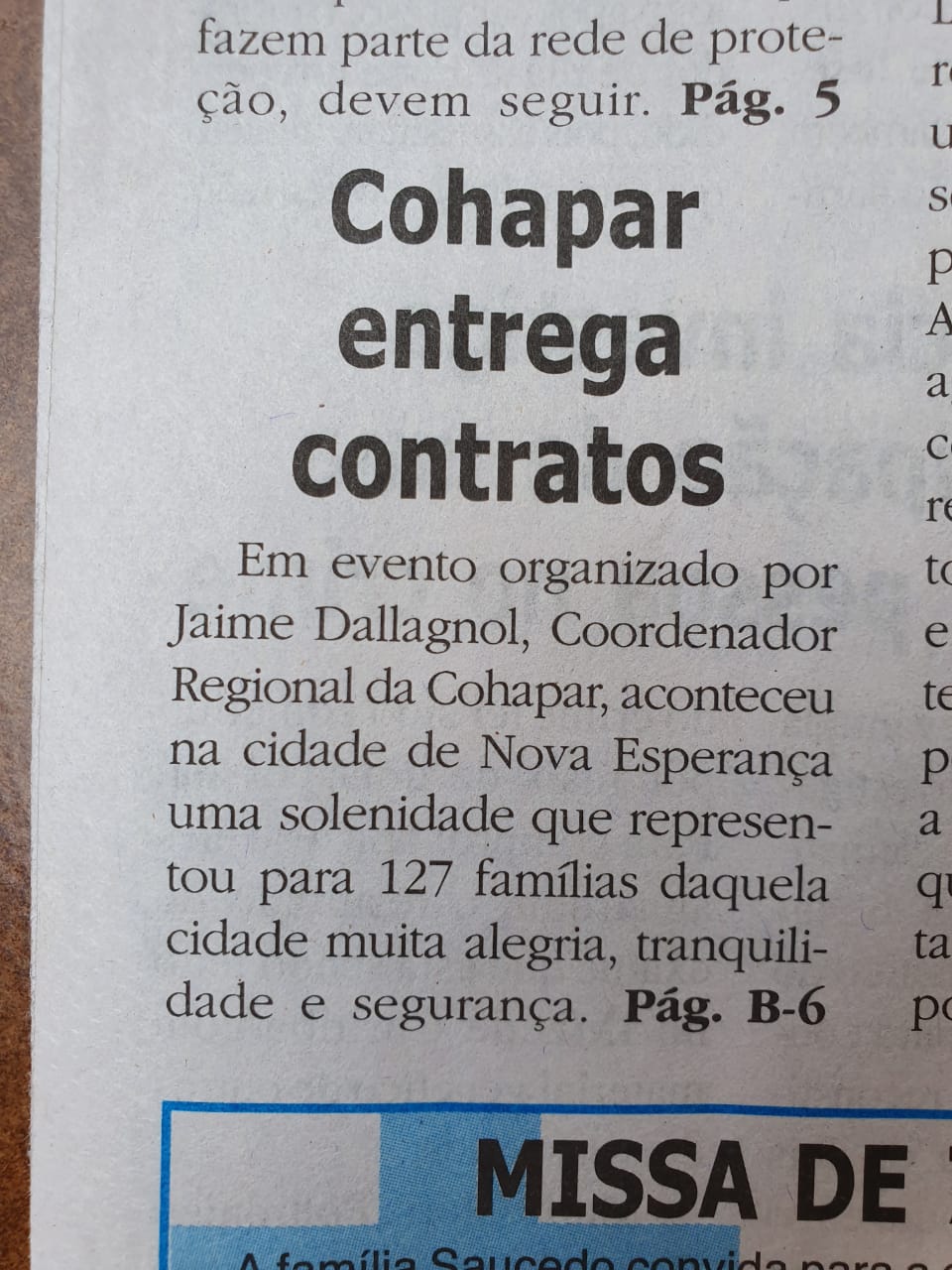 Cohapar entrega contratos 