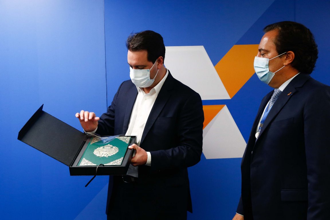 Convênio entre Estado e Caixa facilita acesso à casa própria para 30 mil famílias