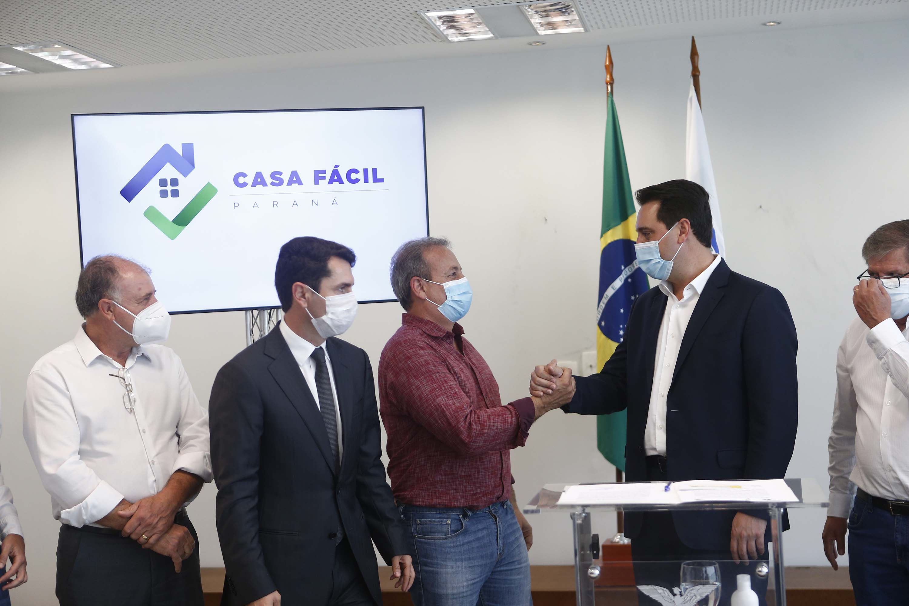 Governo libera R$ 10,3 milhões para financiar entrada da casa própria a 689 famílias