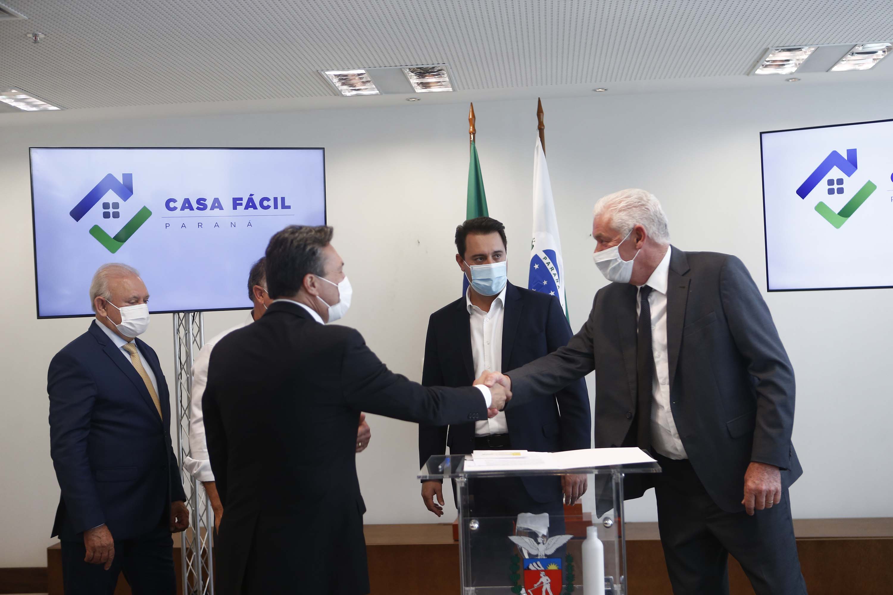 Governo libera R$ 10,3 milhões para financiar entrada da casa própria a 689 famílias