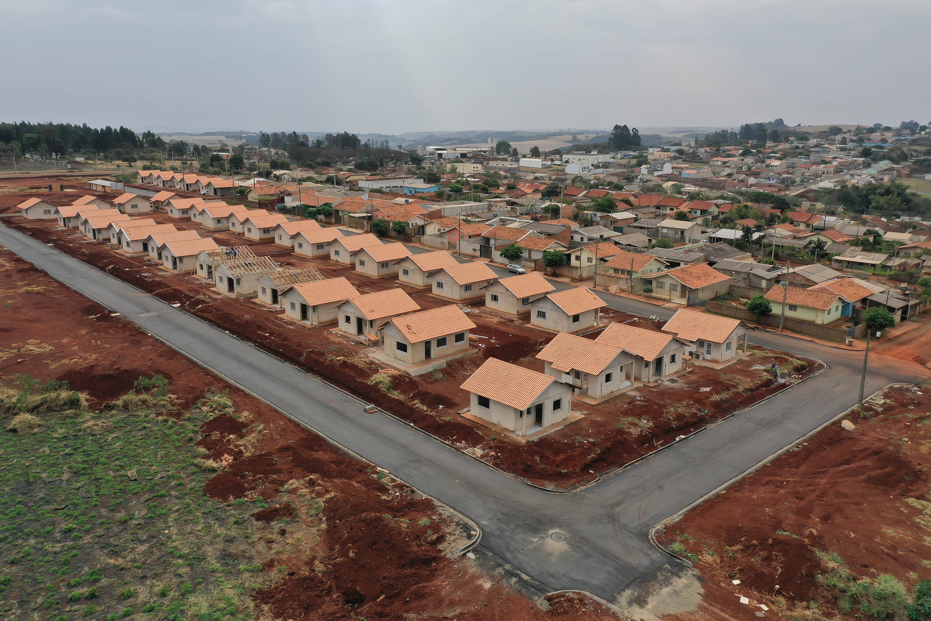 Inscrições para aquisição de 41 casas em Jardim Alegre terminam em 15 de novembro