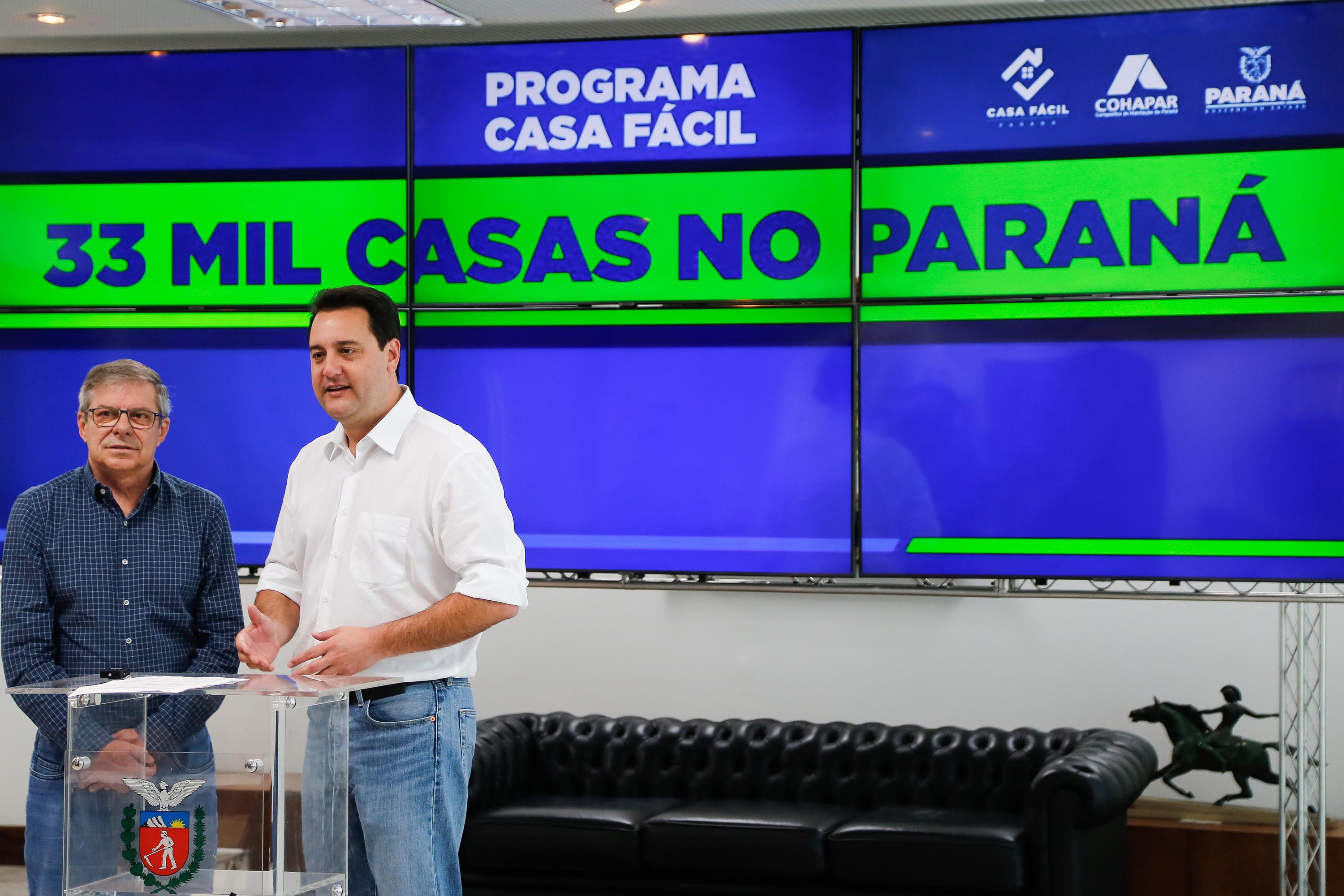 Governador confirma liberação de R$ 72,4 milhões para famílias paranaenses investirem na casa própria