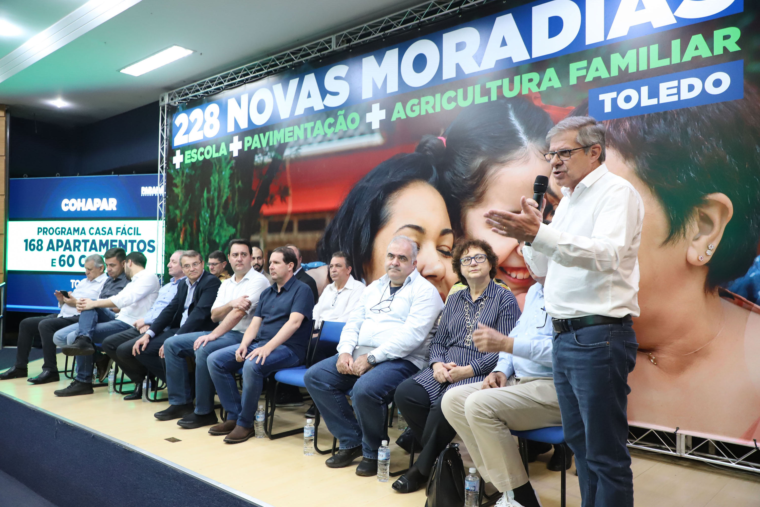 Governador libera subsídios para 228 novas casas em Toledo