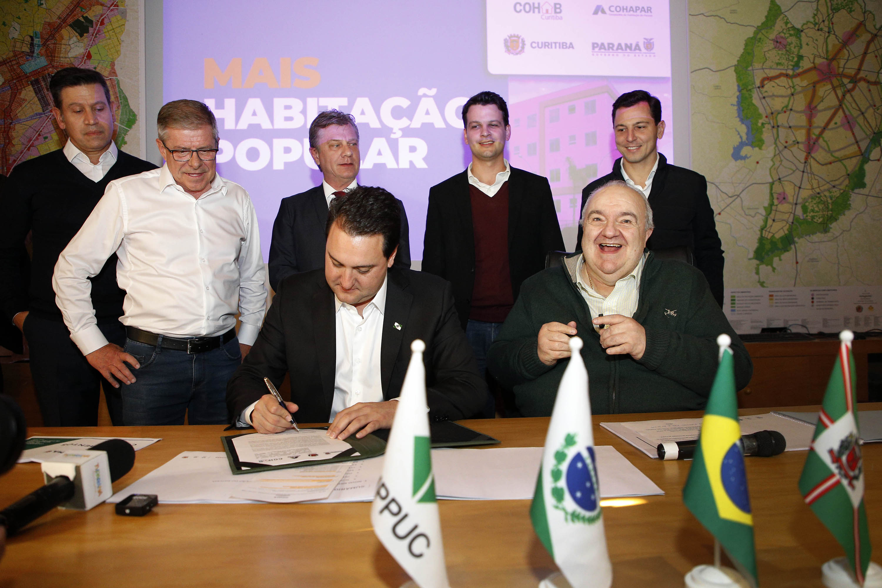 Estado e Prefeitura de Curitiba firmam novas parcerias para habitação e transporte público