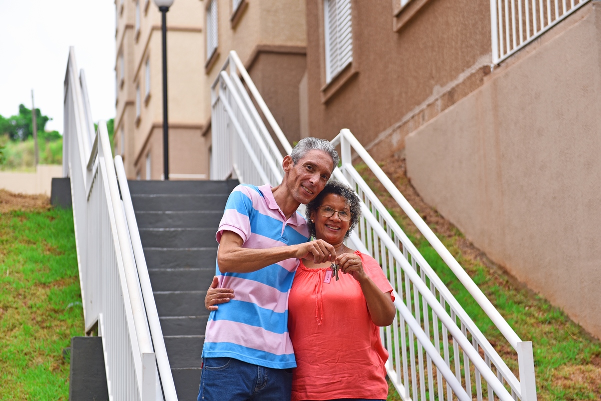 Governo do Estado ajuda 133 famílias de Ibiporã com o valor de entrada da casa própria