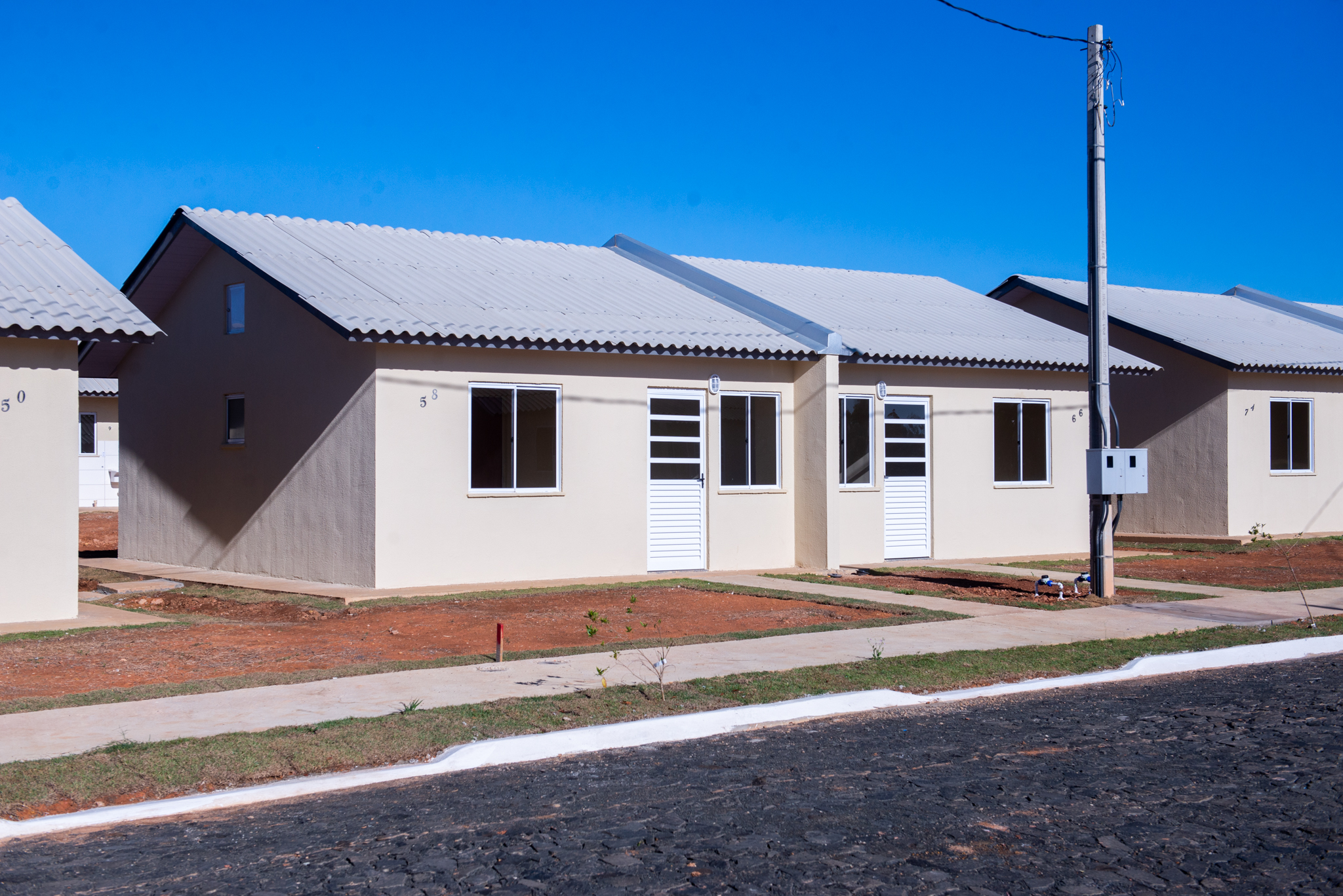 Entrega de 50 novas casas populares em Reserva marca sucesso do programa habitacional