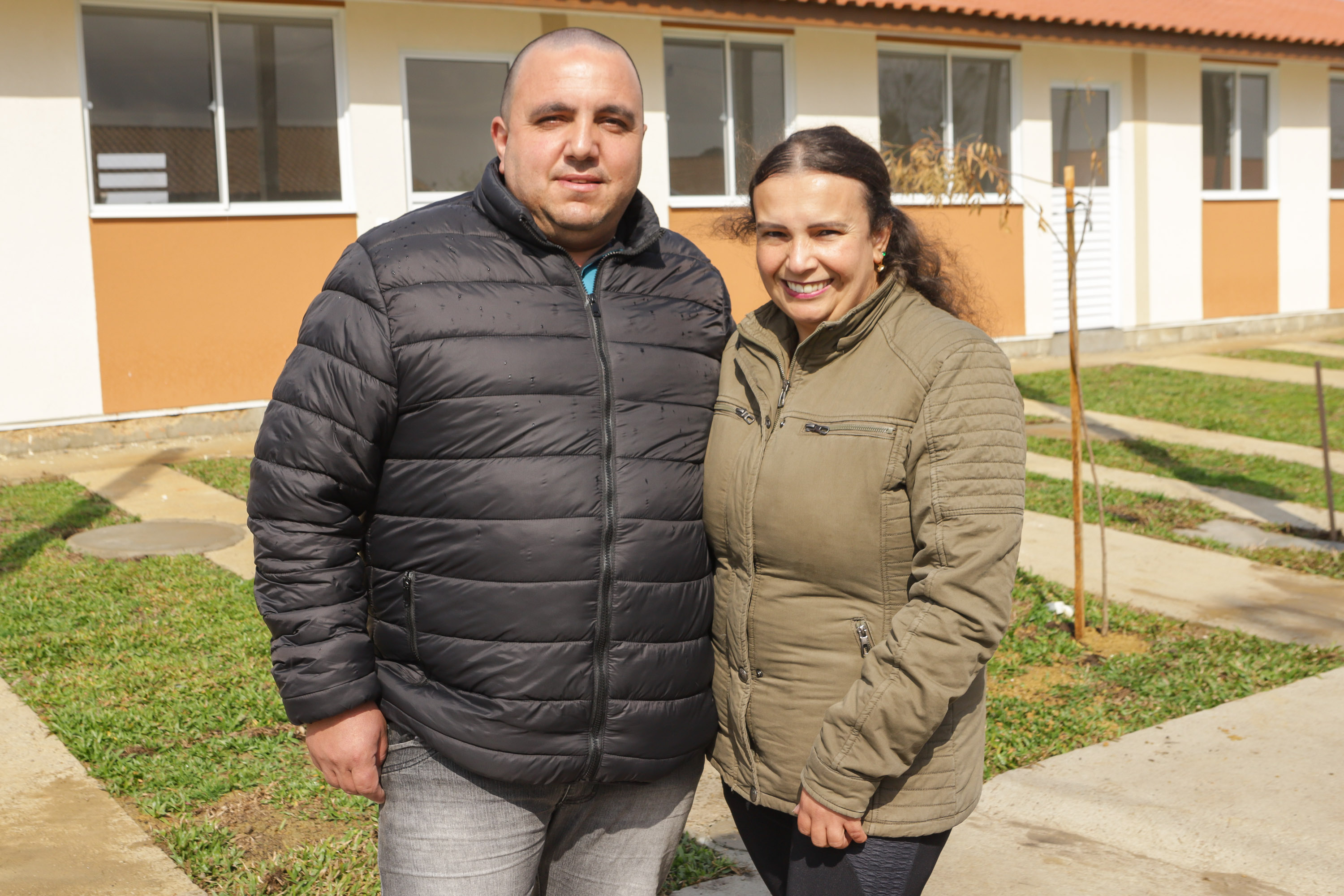 Com apoio da Estado, 94 famílias da Lapa recebem as chaves da casa própria