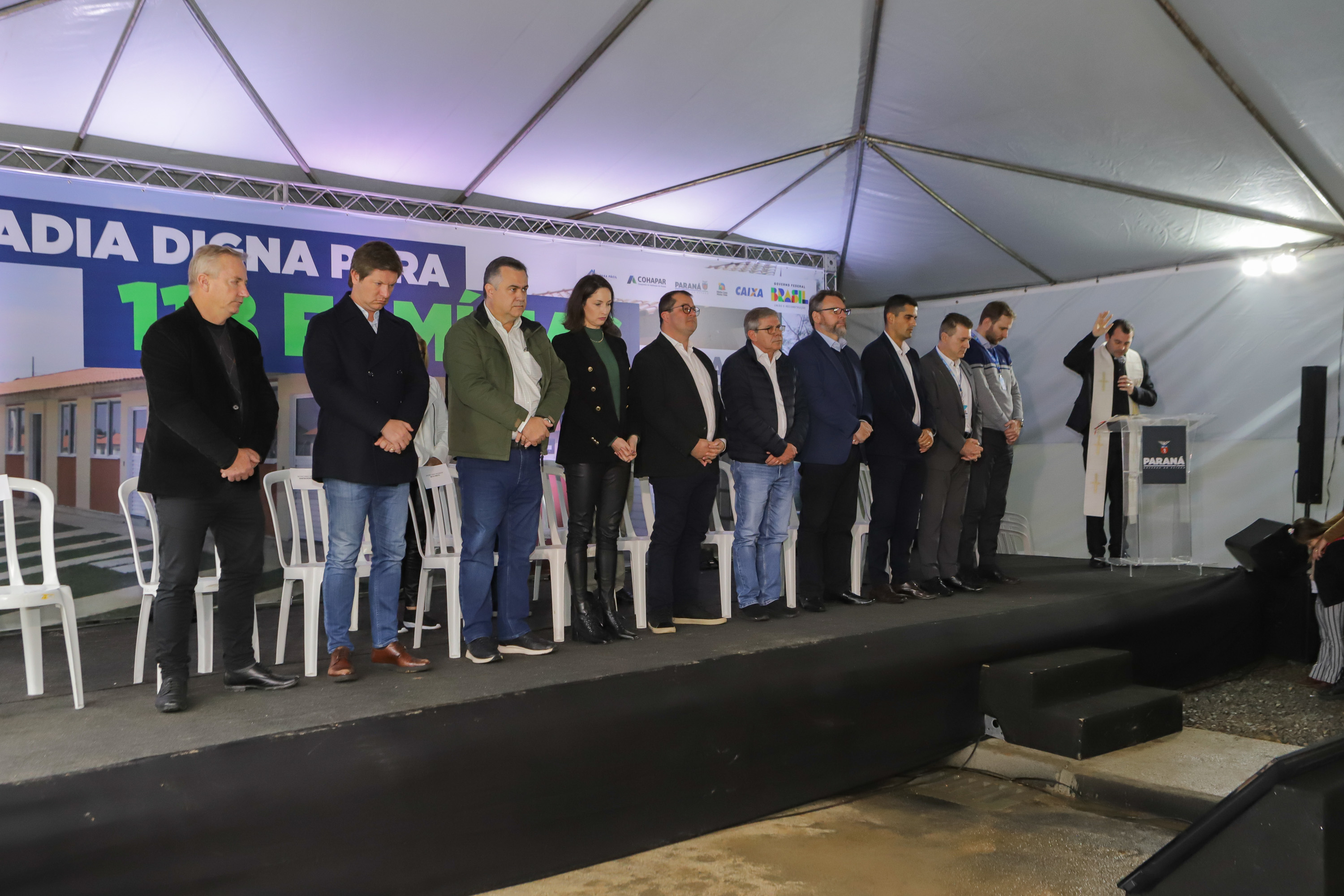 Com apoio da Estado, 94 famílias da Lapa recebem as chaves da casa própria