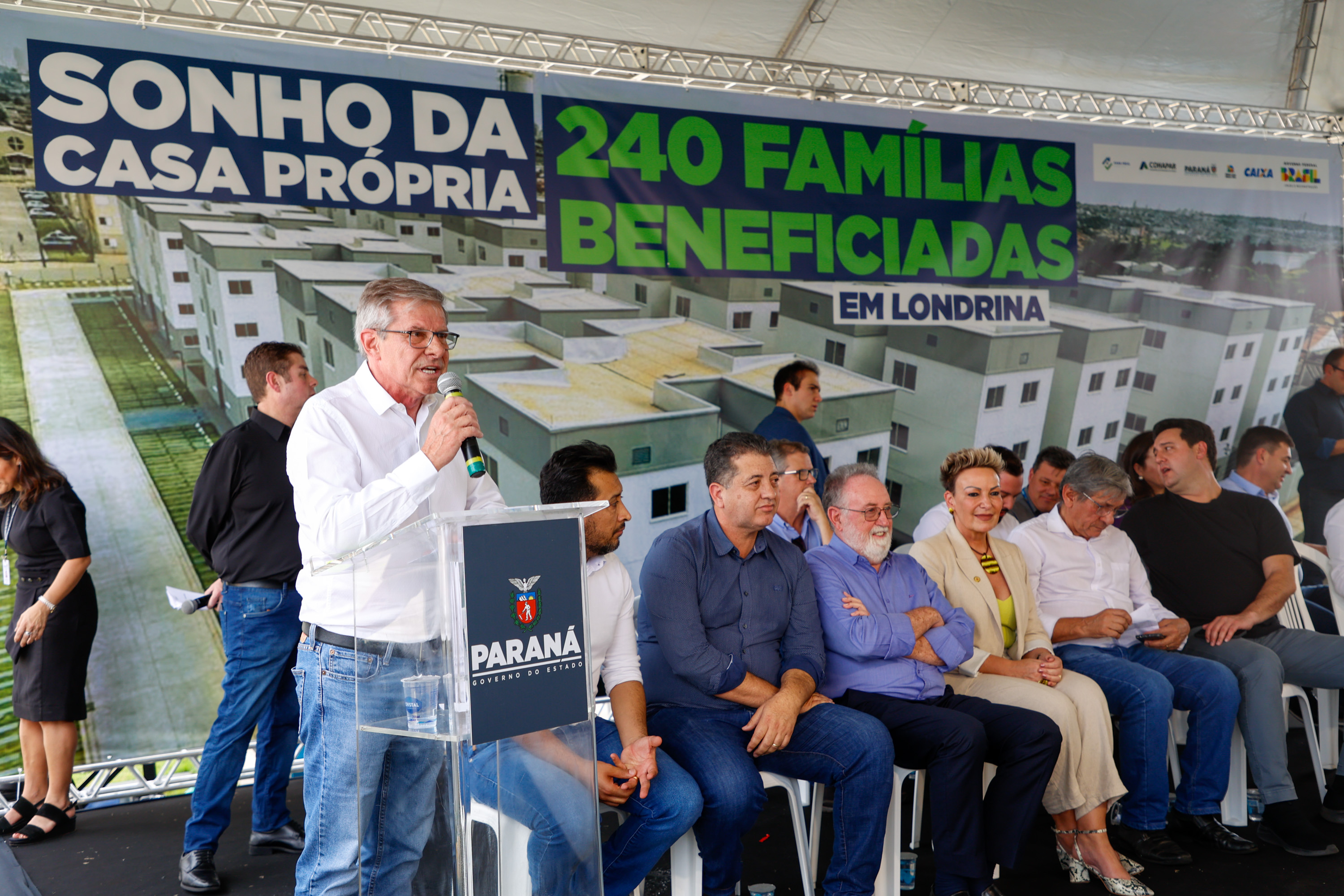 Aporte de R$ 2,5 milhões do Estado ajuda 166 famílias de Londrina a comprarem apartamento