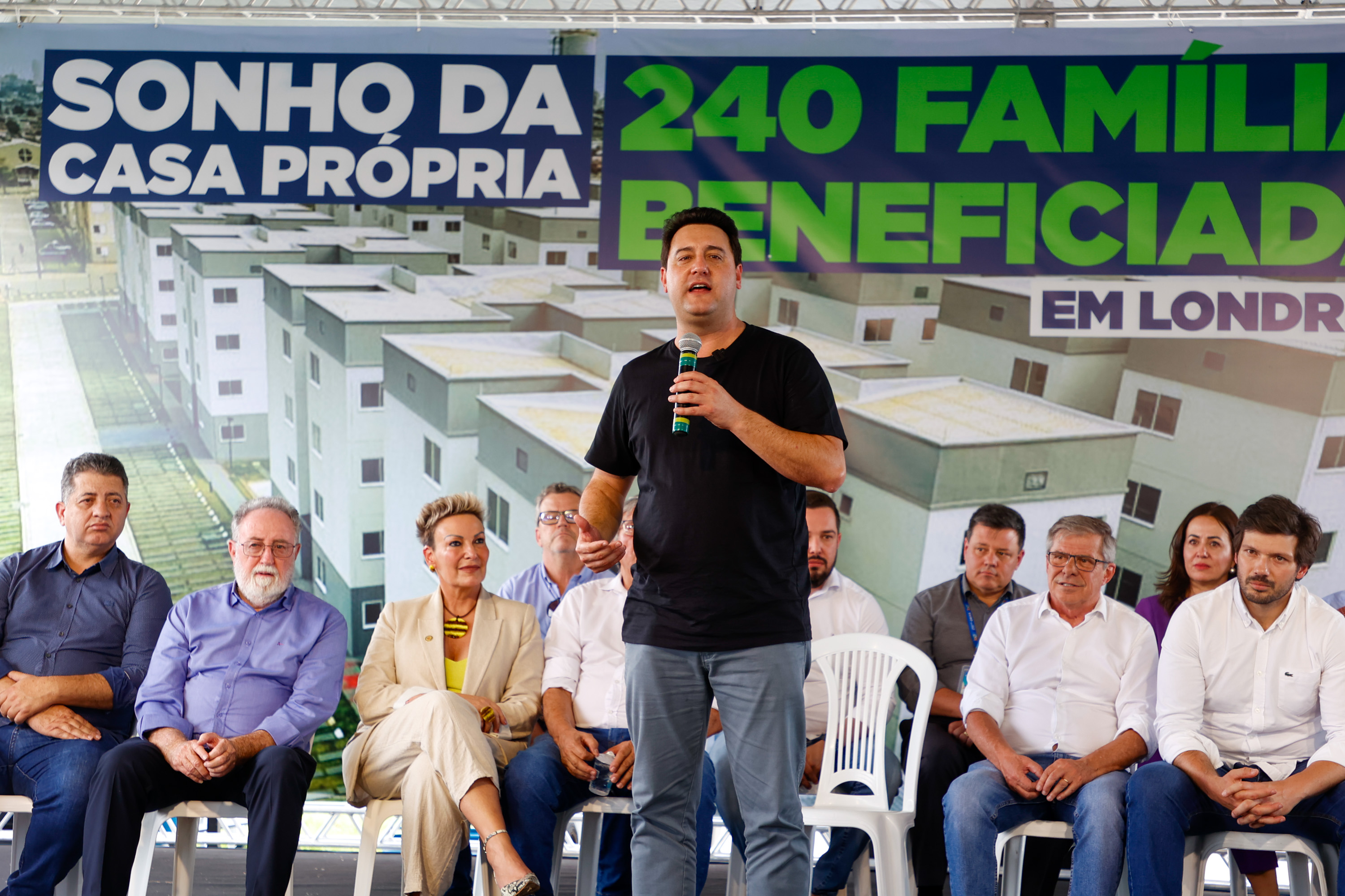 Aporte de R$ 2,5 milhões do Estado ajuda 166 famílias de Londrina a comprarem apartamento