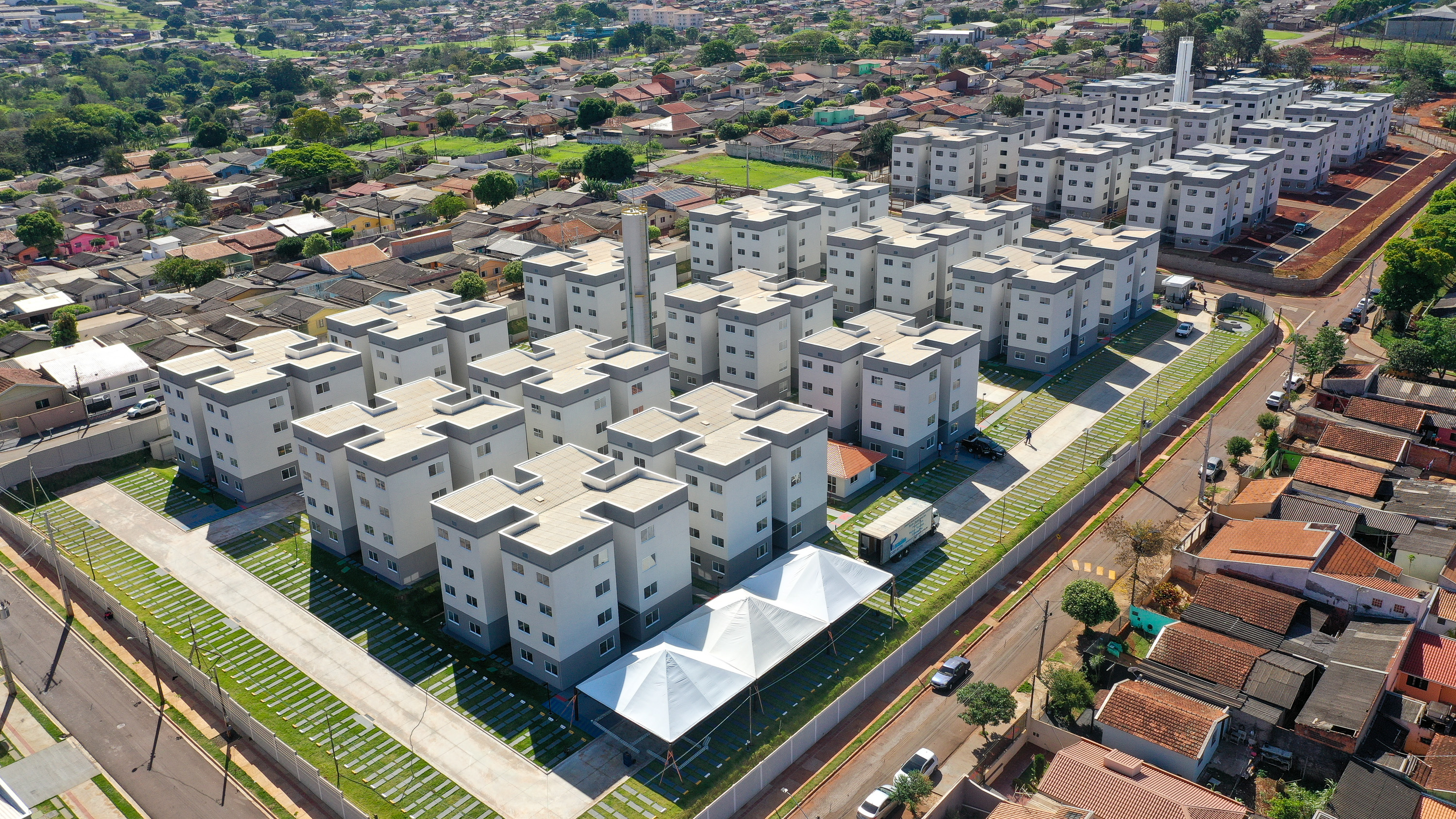 Aporte de R$ 2,5 milhões do Estado ajuda 166 famílias de Londrina a comprarem apartamento