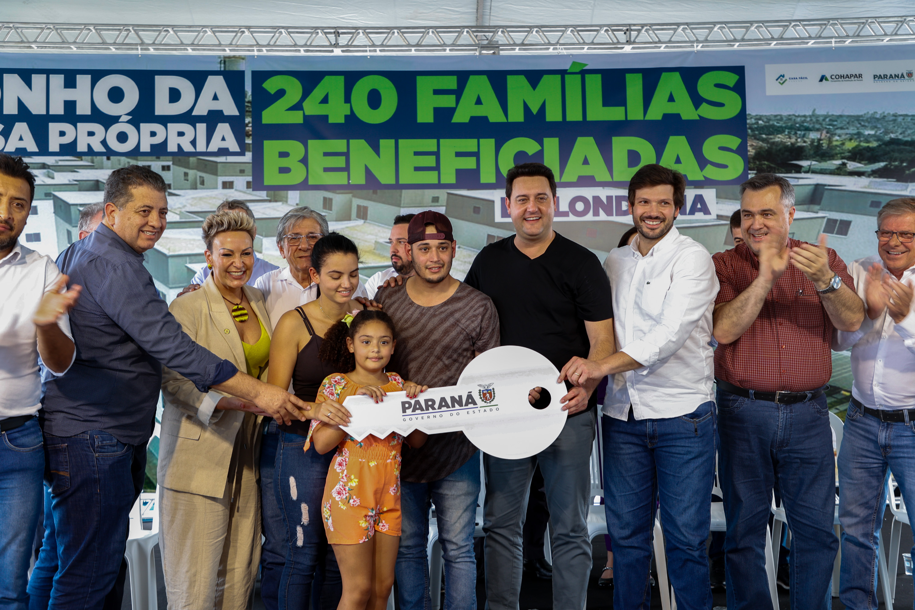 Aporte de R$ 2,5 milhões do Estado ajuda 166 famílias de Londrina a comprarem apartamento