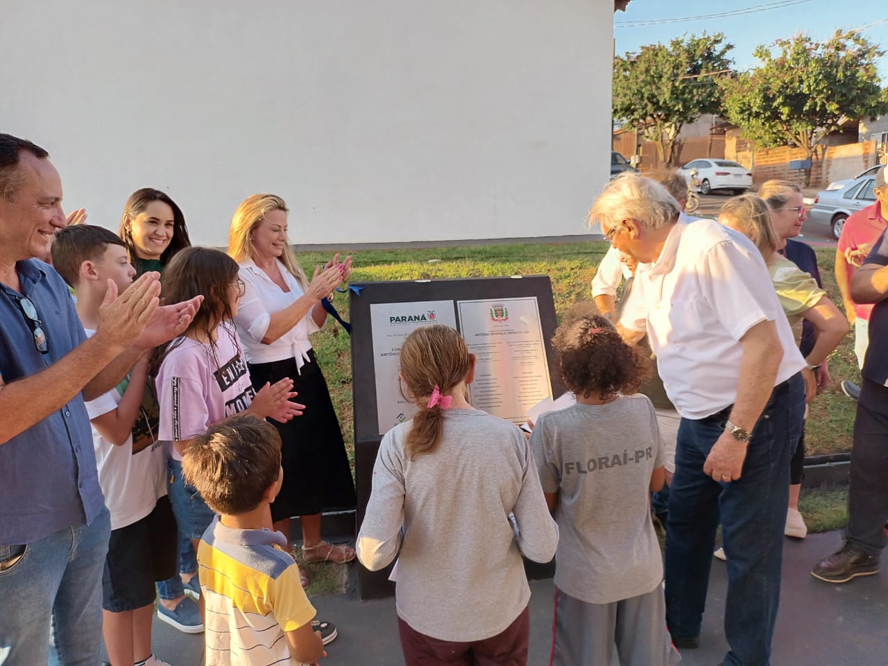 Entrega de 10 Novas Moradias no Conjunto Residencial Antônio Henrique Vernillo