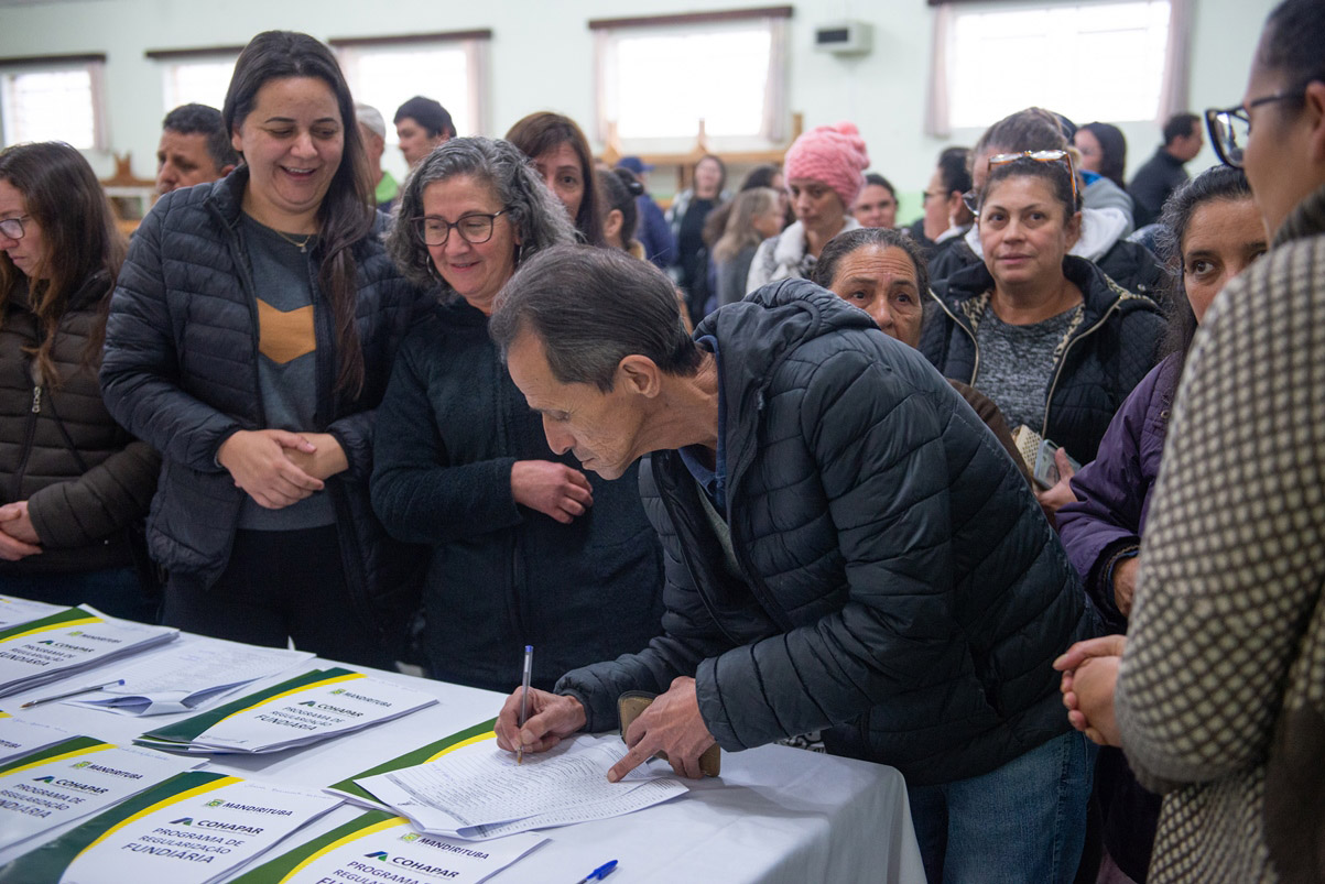 Governo do Estado inicia novas contratações para regularização de moradias