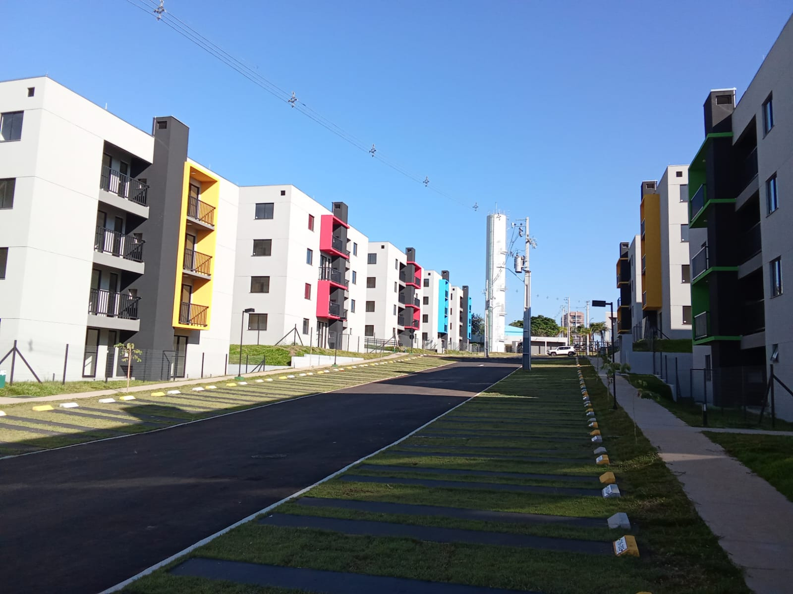 Com ajuda do Estado, entrega de apartamentos beneficia 368 famílias de Ponta Grossa