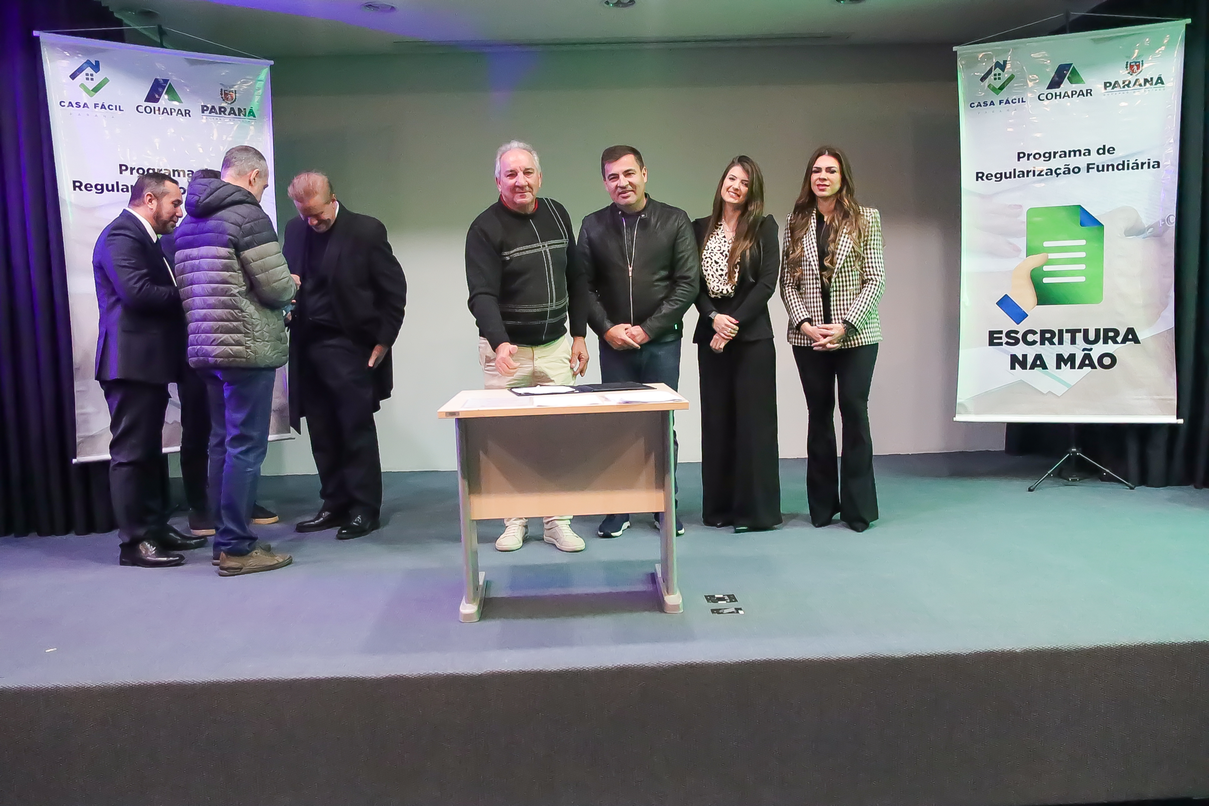 Estado apresenta programa Escritura na Mão para associações de municípios do Litoral e RMC