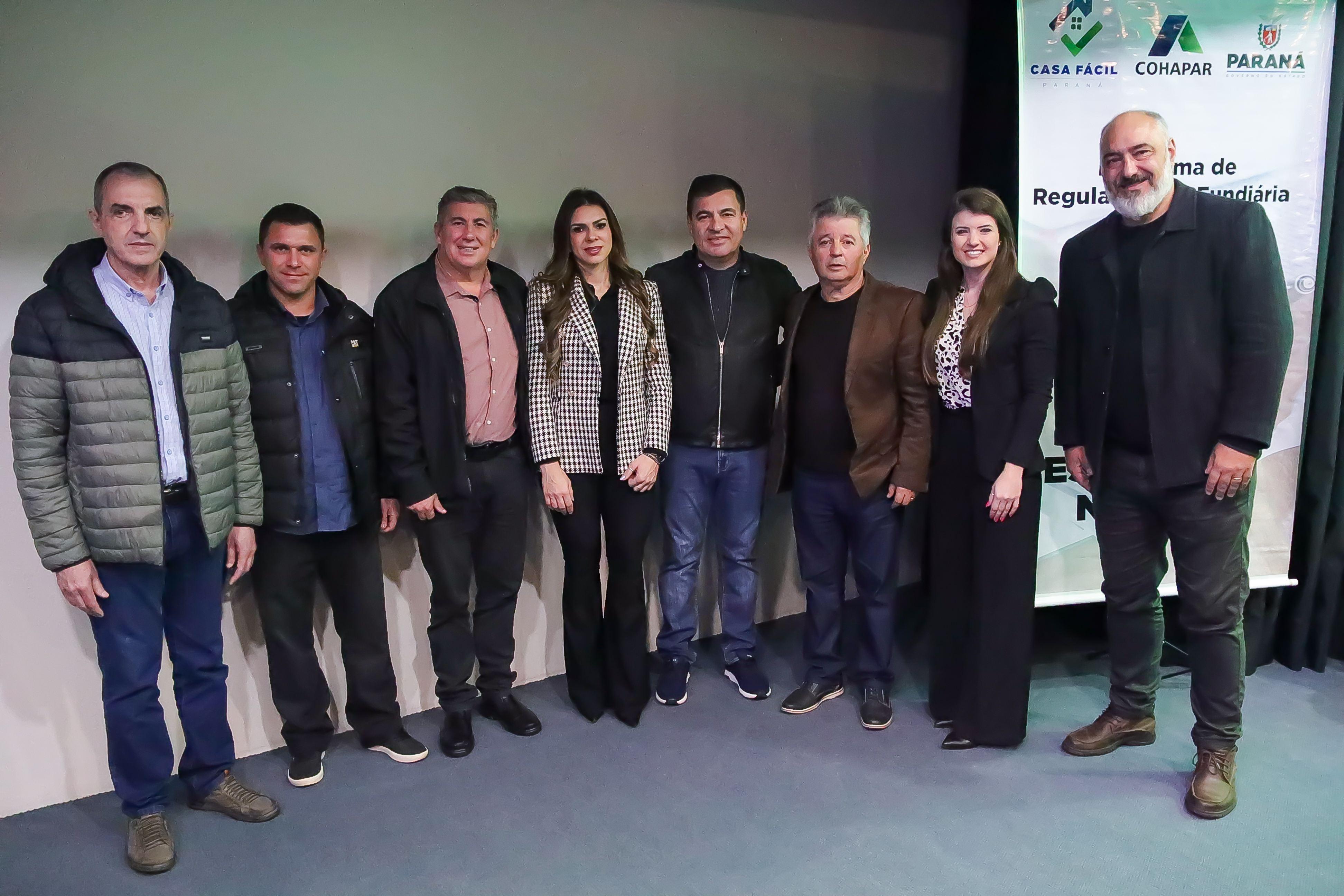 Estado apresenta programa Escritura na Mão para associações de municípios do Litoral e RMC