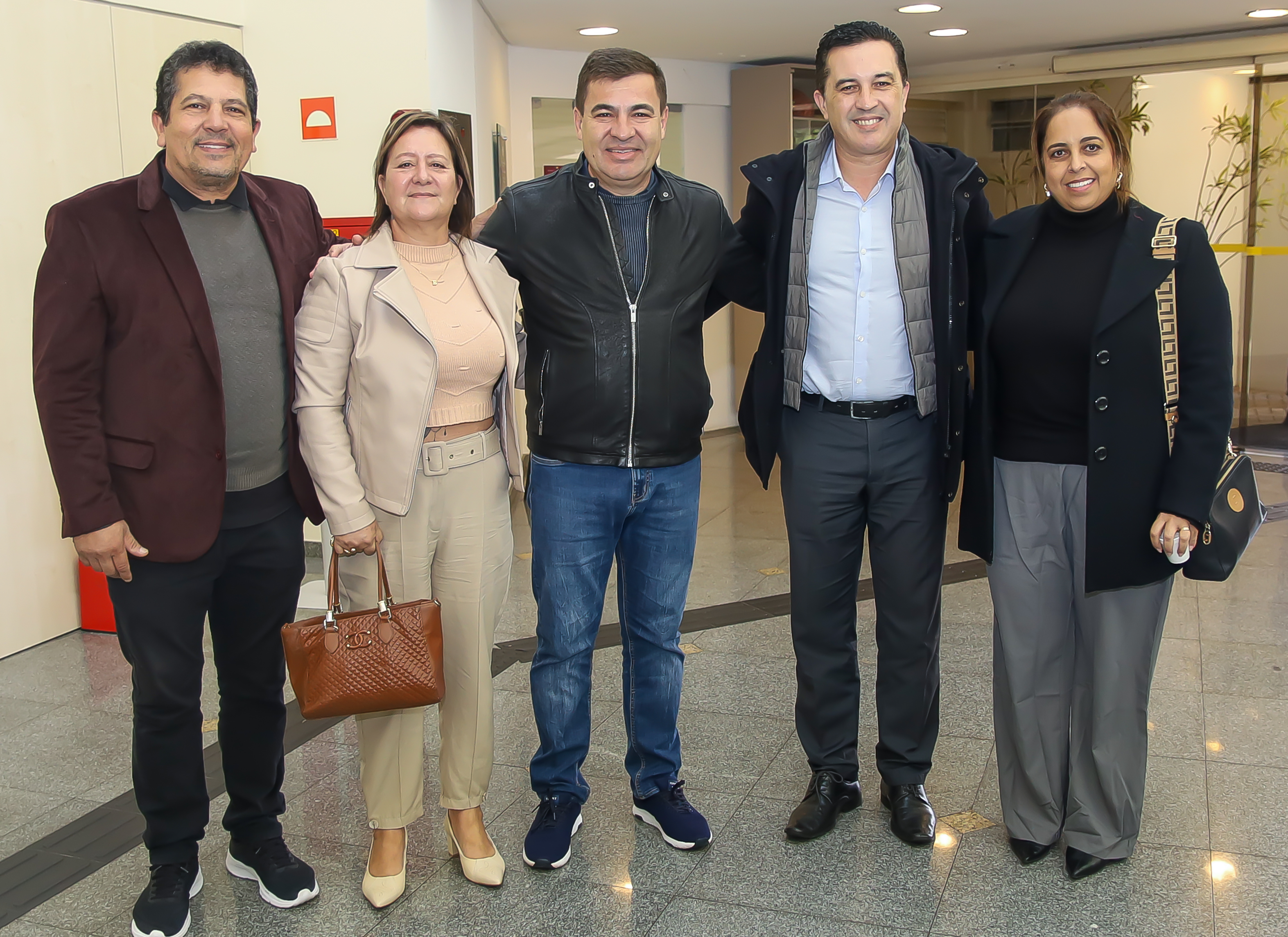 Estado apresenta programa Escritura na Mão para associações de municípios do Litoral e RMC