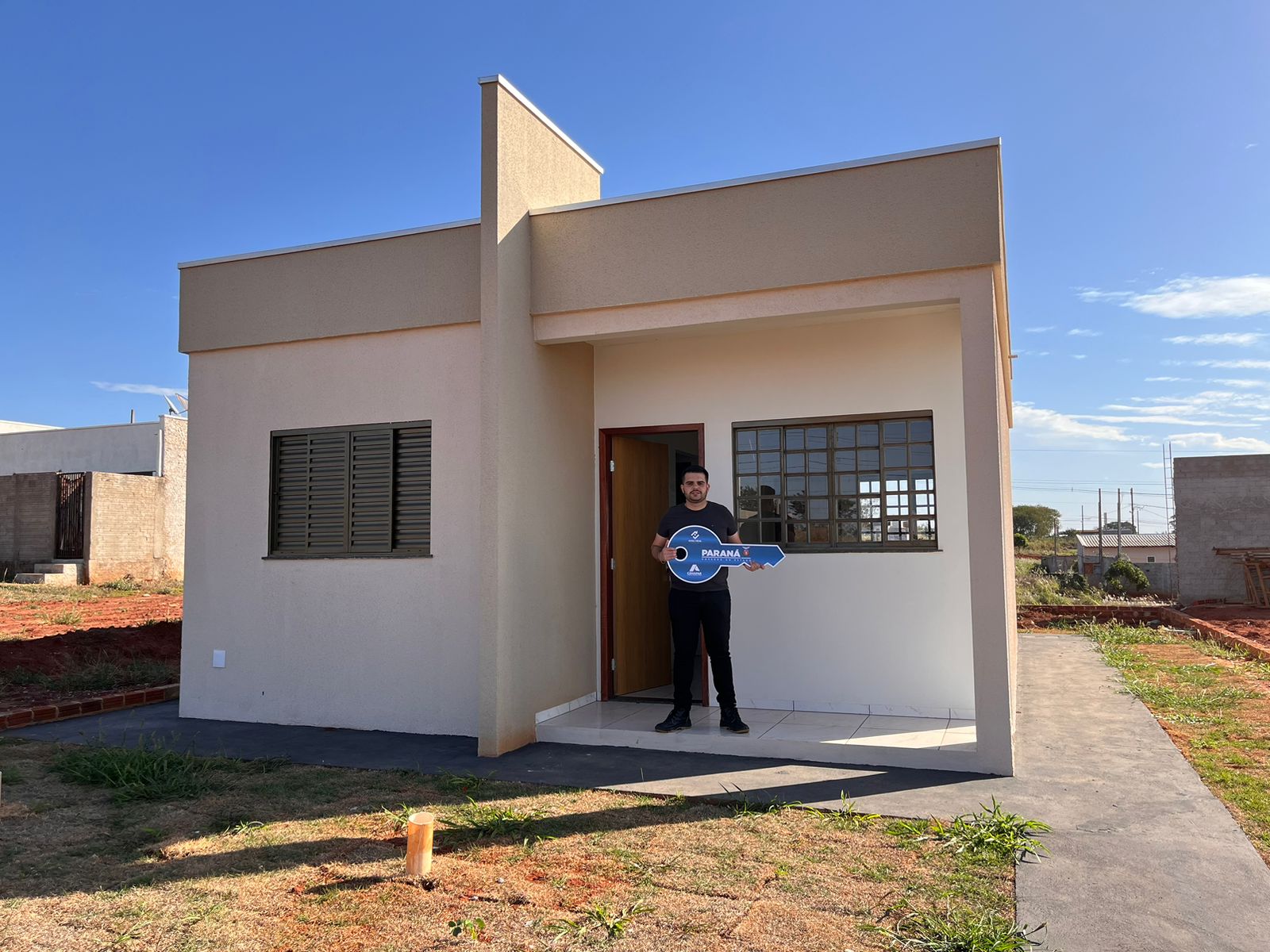 Graças ao Casa Fácil, 20 famílias de Diamante do Norte realizam o sonho da casa própria