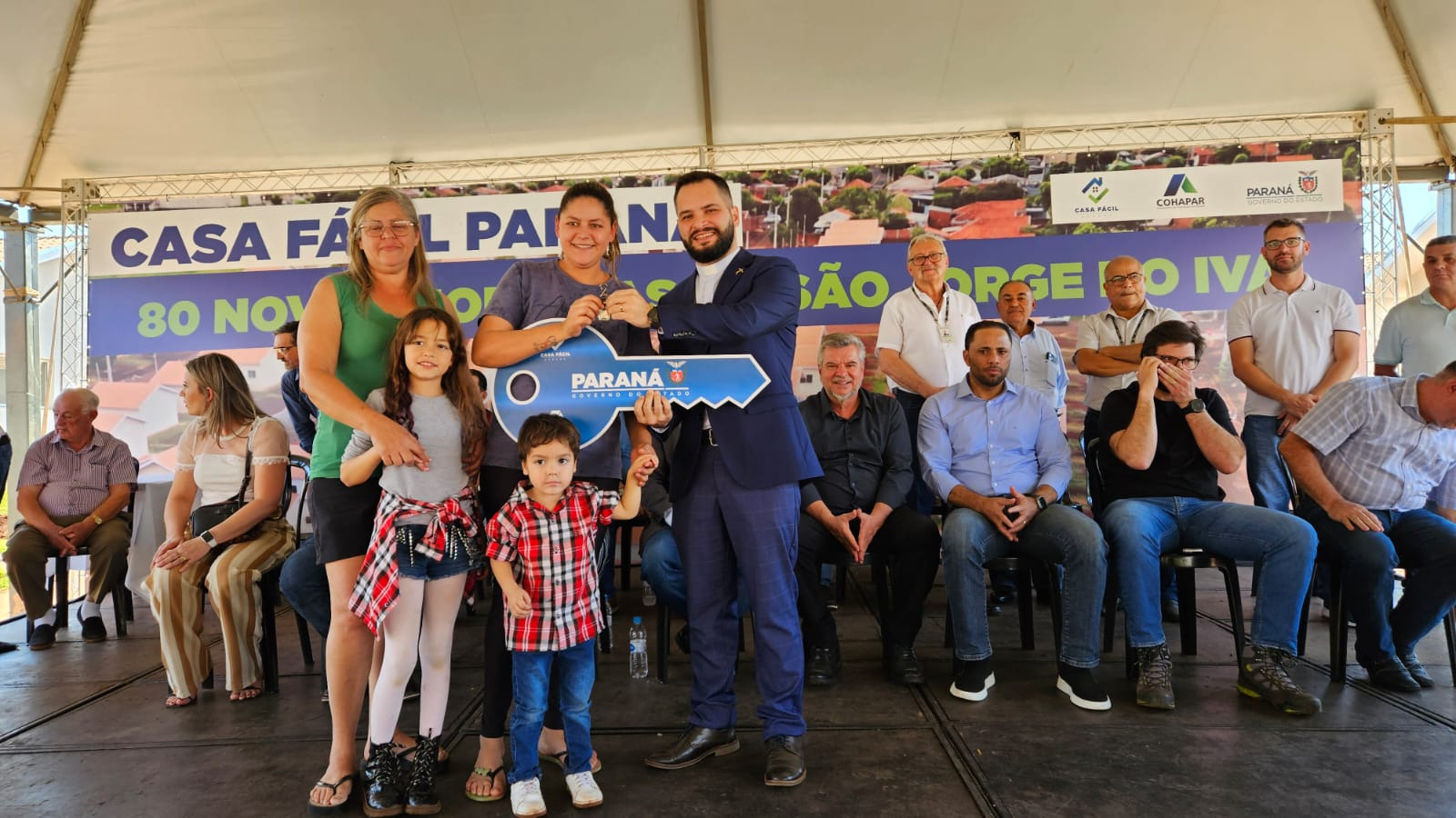 80 famílias de São Jorge do Ivaí conquistam a casa própria pelo Casa Fácil - Modalidade Financiamento