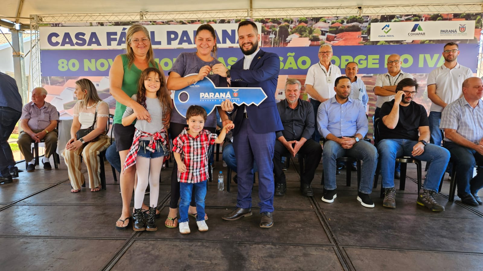 80 famílias de São Jorge do Ivaí conquistam a casa própria pelo Casa Fácil - Modalidade Financiamento