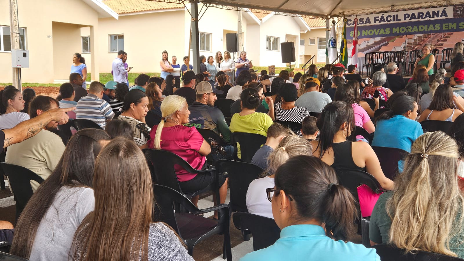 80 famílias de São Jorge do Ivaí conquistam a casa própria pelo Casa Fácil - Modalidade Financiamento