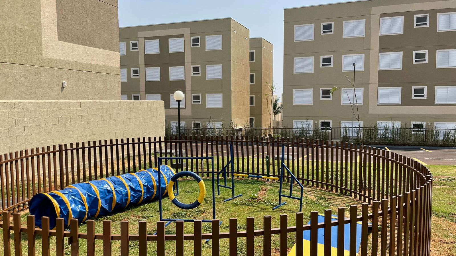 Cohapar entrega novo residencial com 144 apartamentos em Londrina