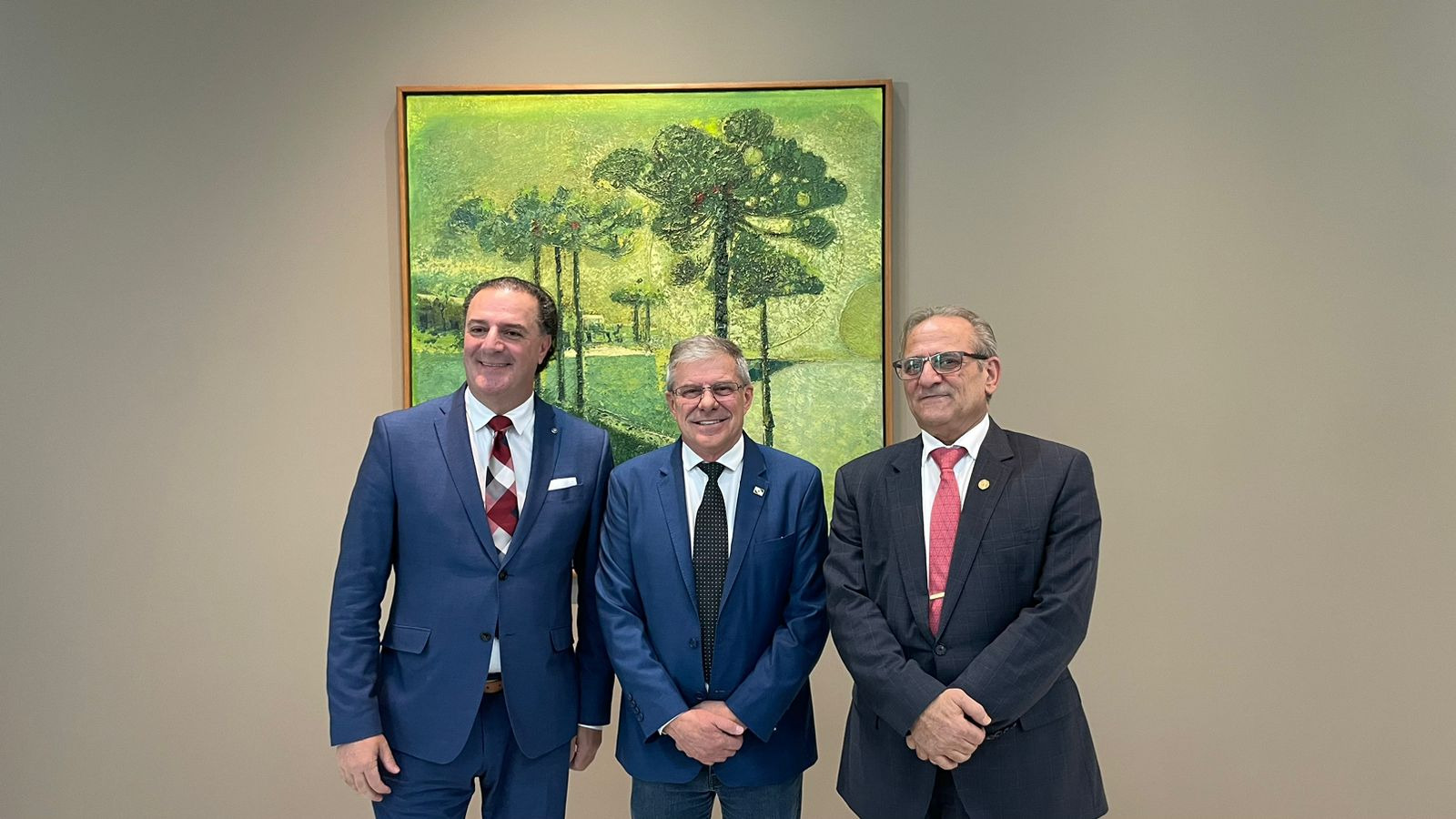 Cohapar e Tribunal de Justiça assinam termo para promover regularização fundiária no Estado