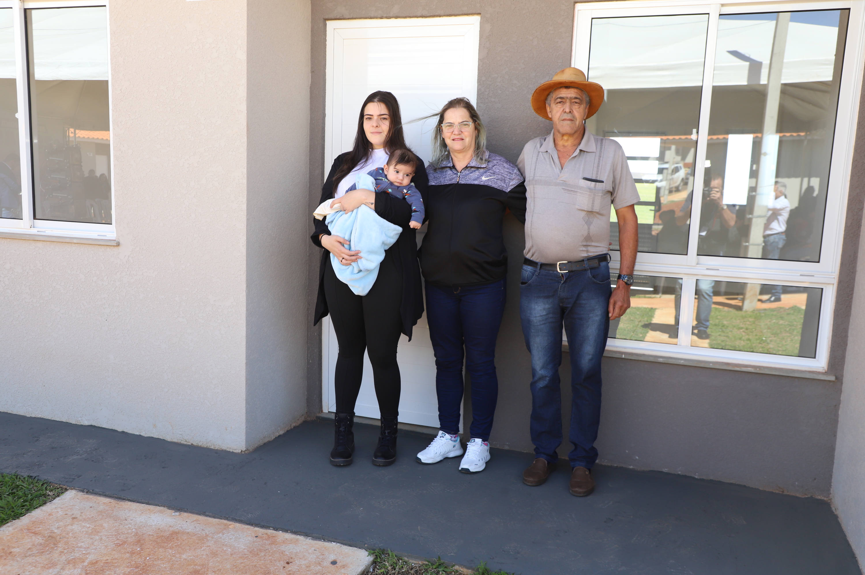 Casa Fácil Paraná: Darci Piana entrega casas para 292 famílias de Ponta Grossa