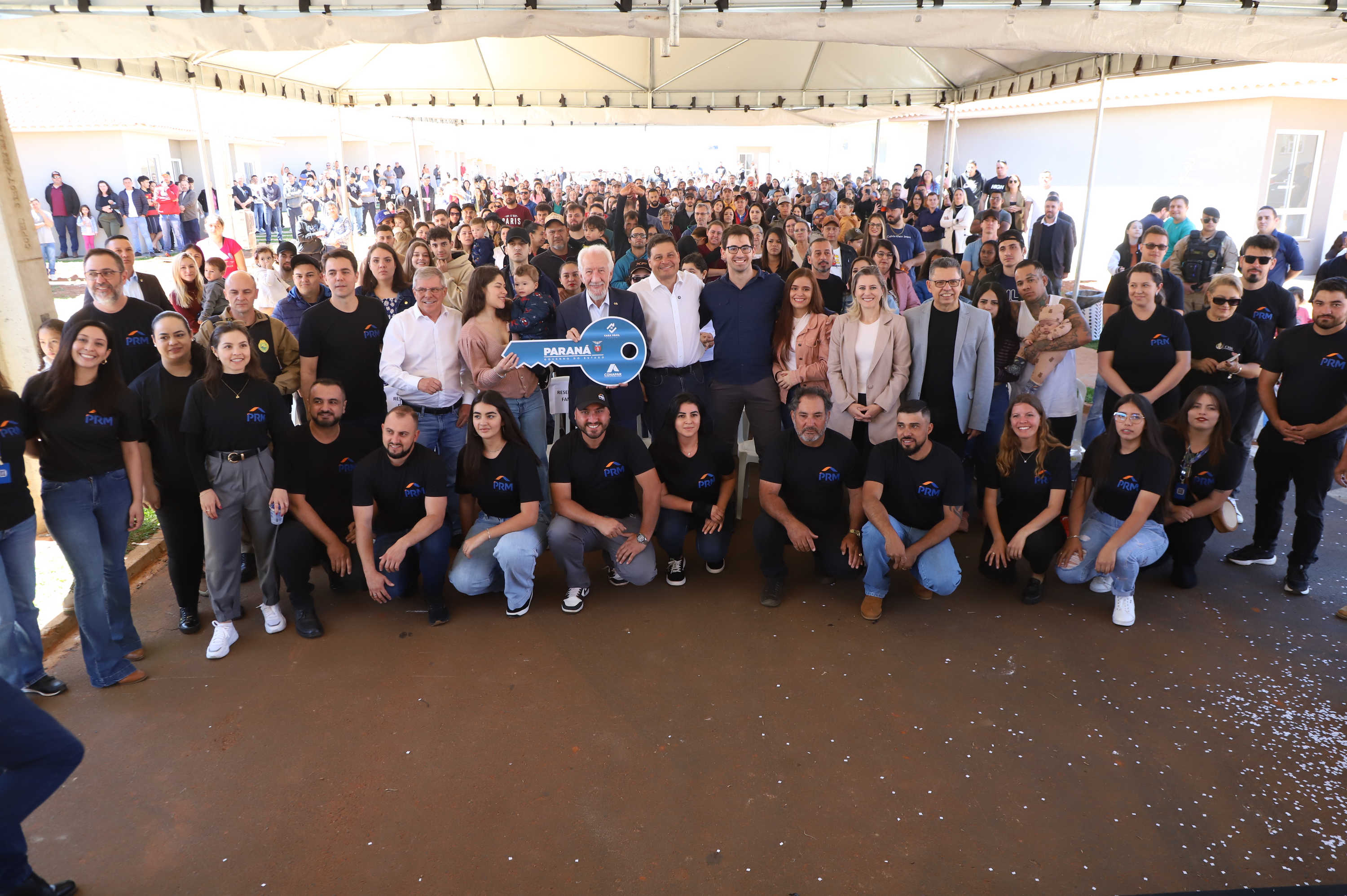 Casa Fácil Paraná: Darci Piana entrega casas para 292 famílias de Ponta Grossa