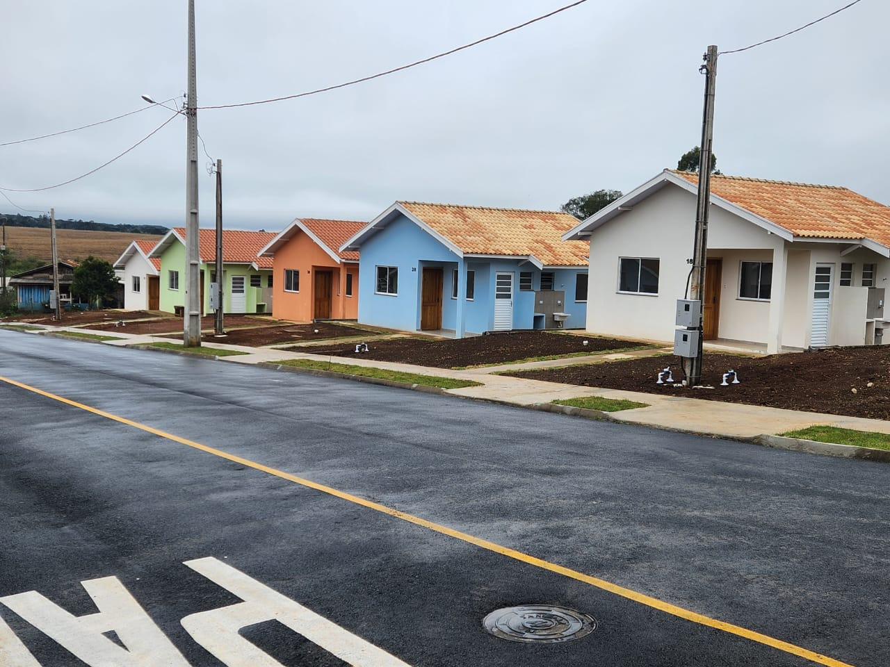 Em Coronel Domingos Soares, 29 famílias recebem moradias financiadas pela Cohapar