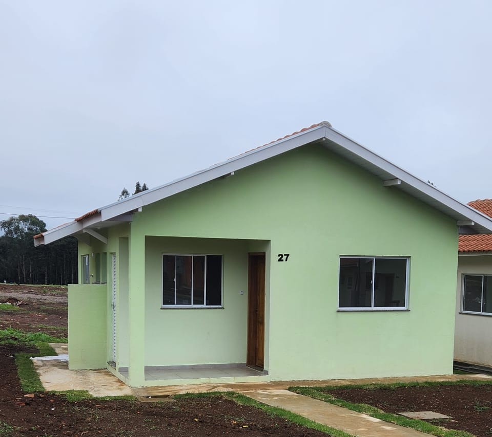 Em Coronel Domingos Soares, 29 famílias recebem moradias financiadas pela Cohapar