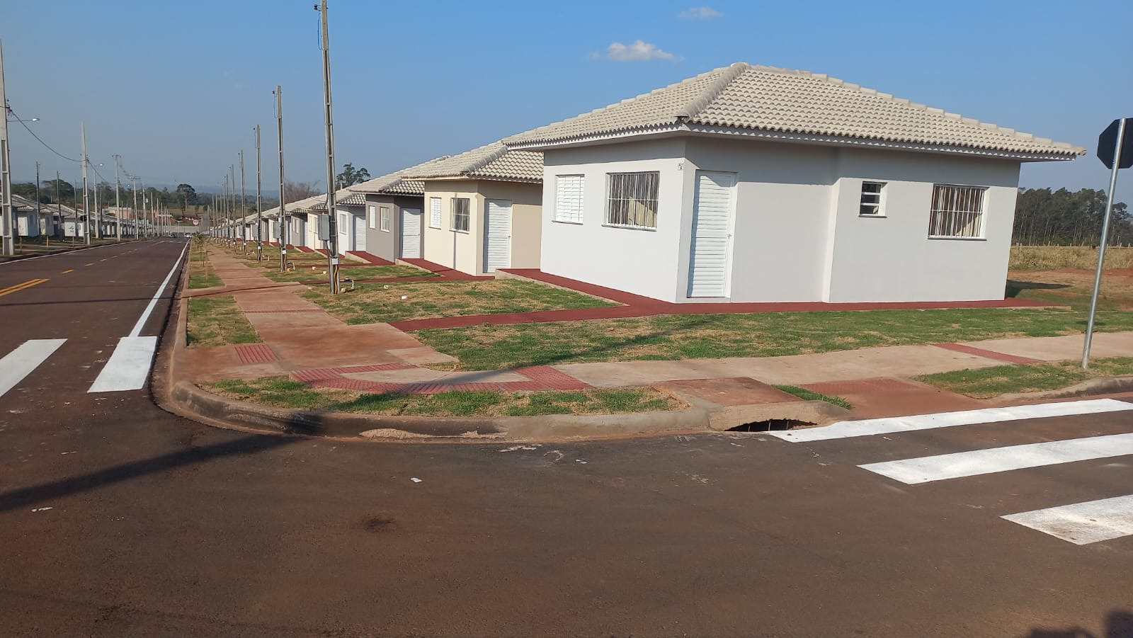 Cohapar entrega empreendimento com 81 moradias em Nova Olímpia