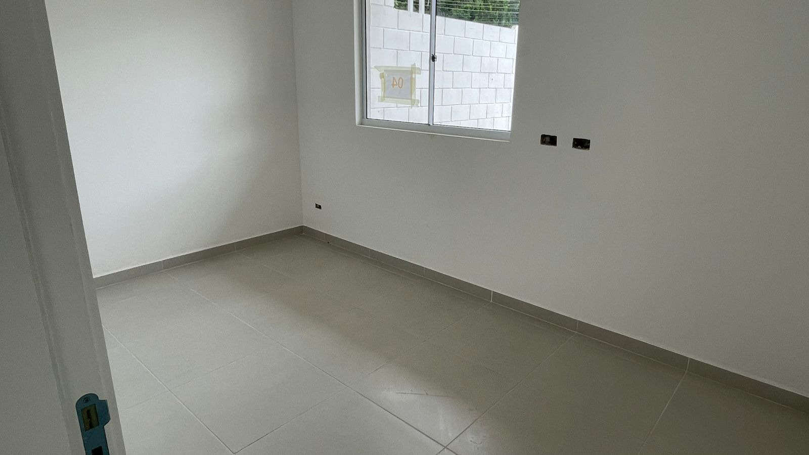 Cohapar entrega residencial com 184 casas e apartamentos em Curitiba