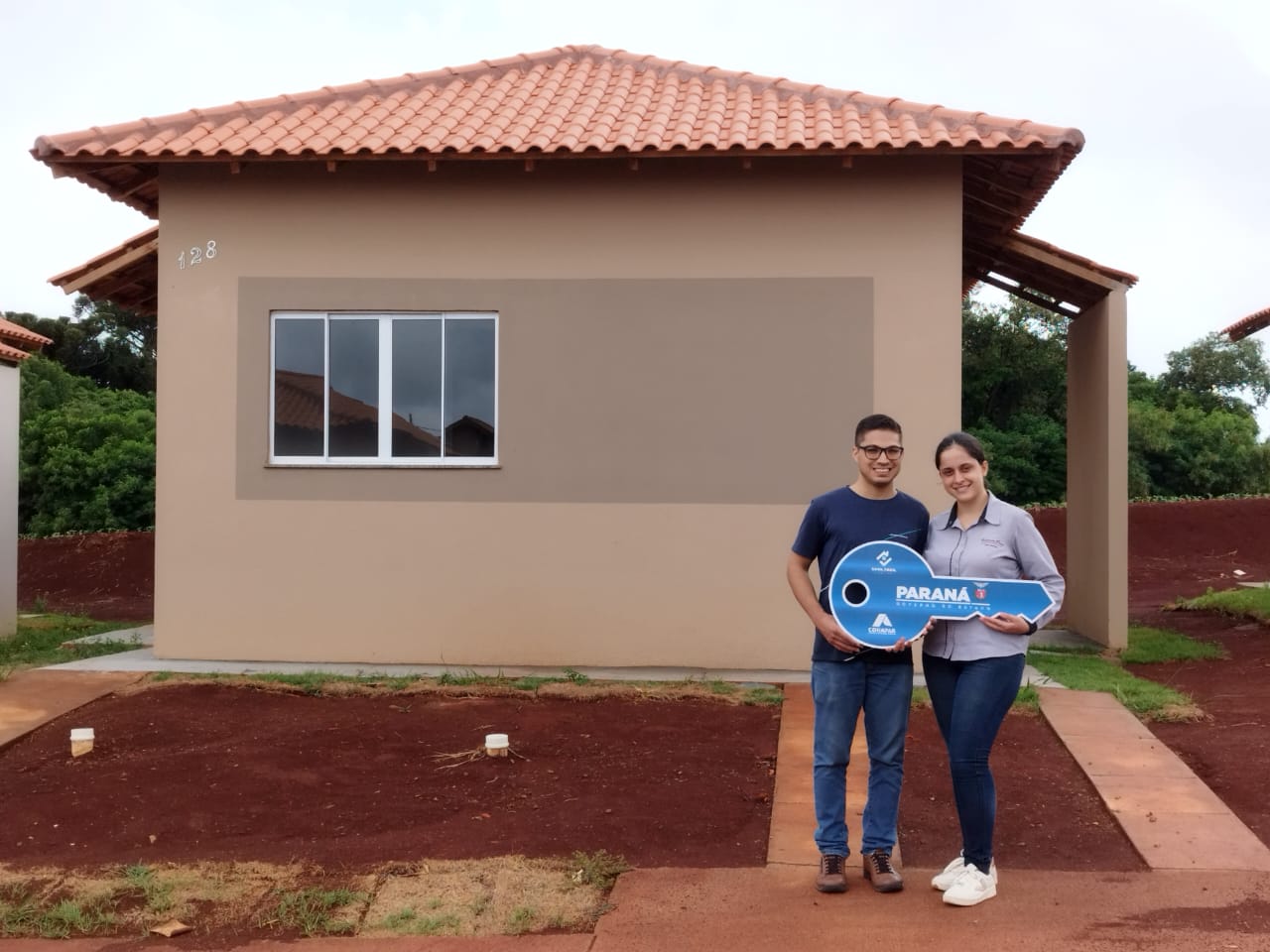 Com recursos do Estado, 71 famílias conquistam casas próprias em Jardim Alegre