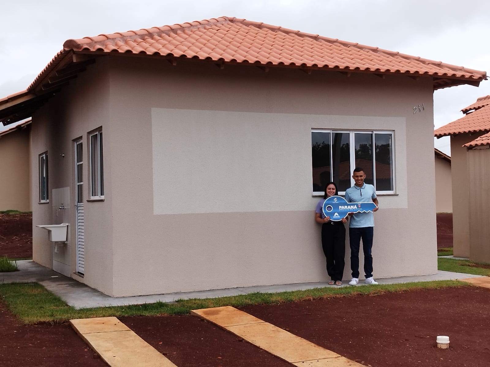 Com recursos do Estado, 71 famílias conquistam casas próprias em Jardim Alegre