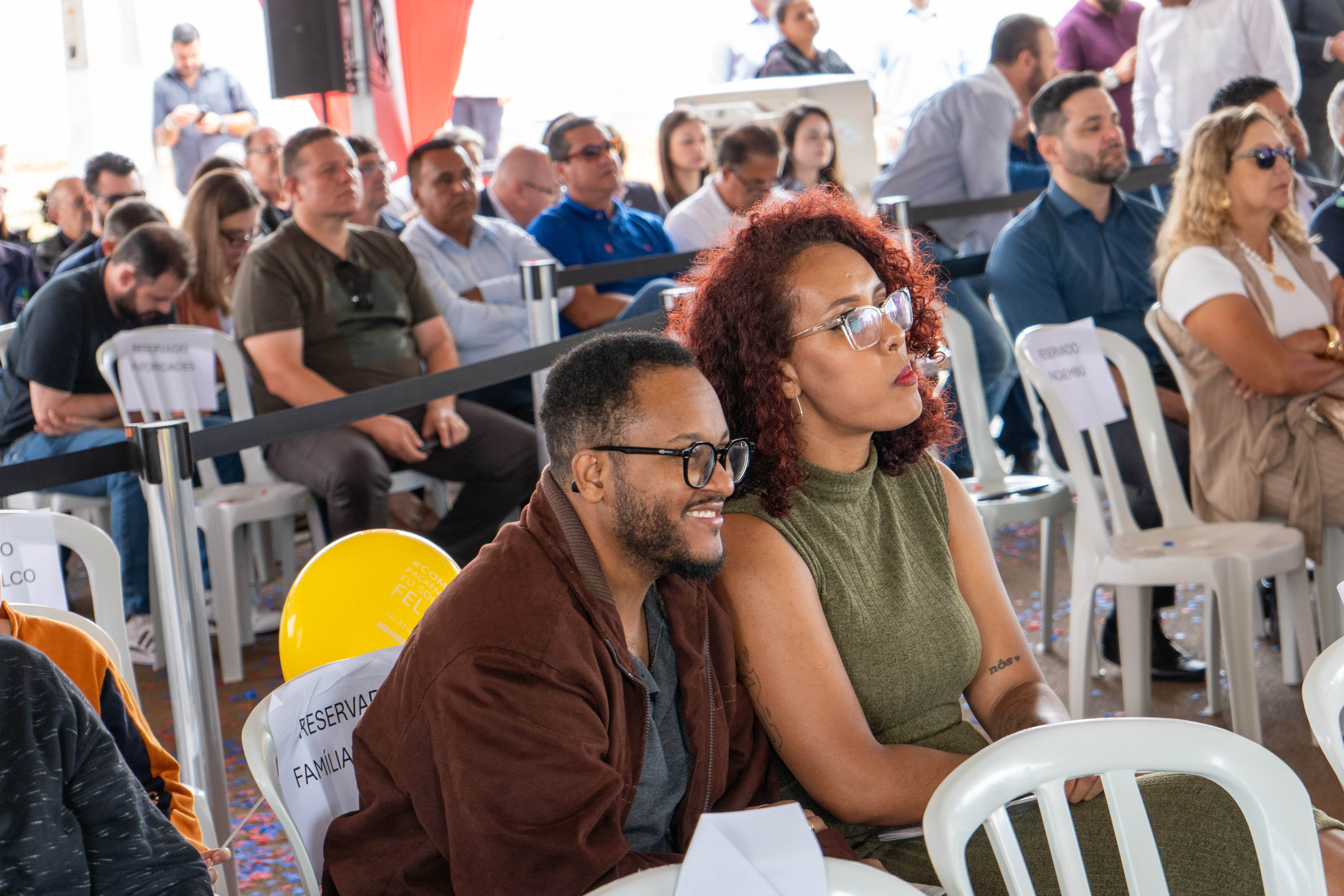 499 famílias de Ponta Grossa recebem chaves da casa própria com apoio do Estado