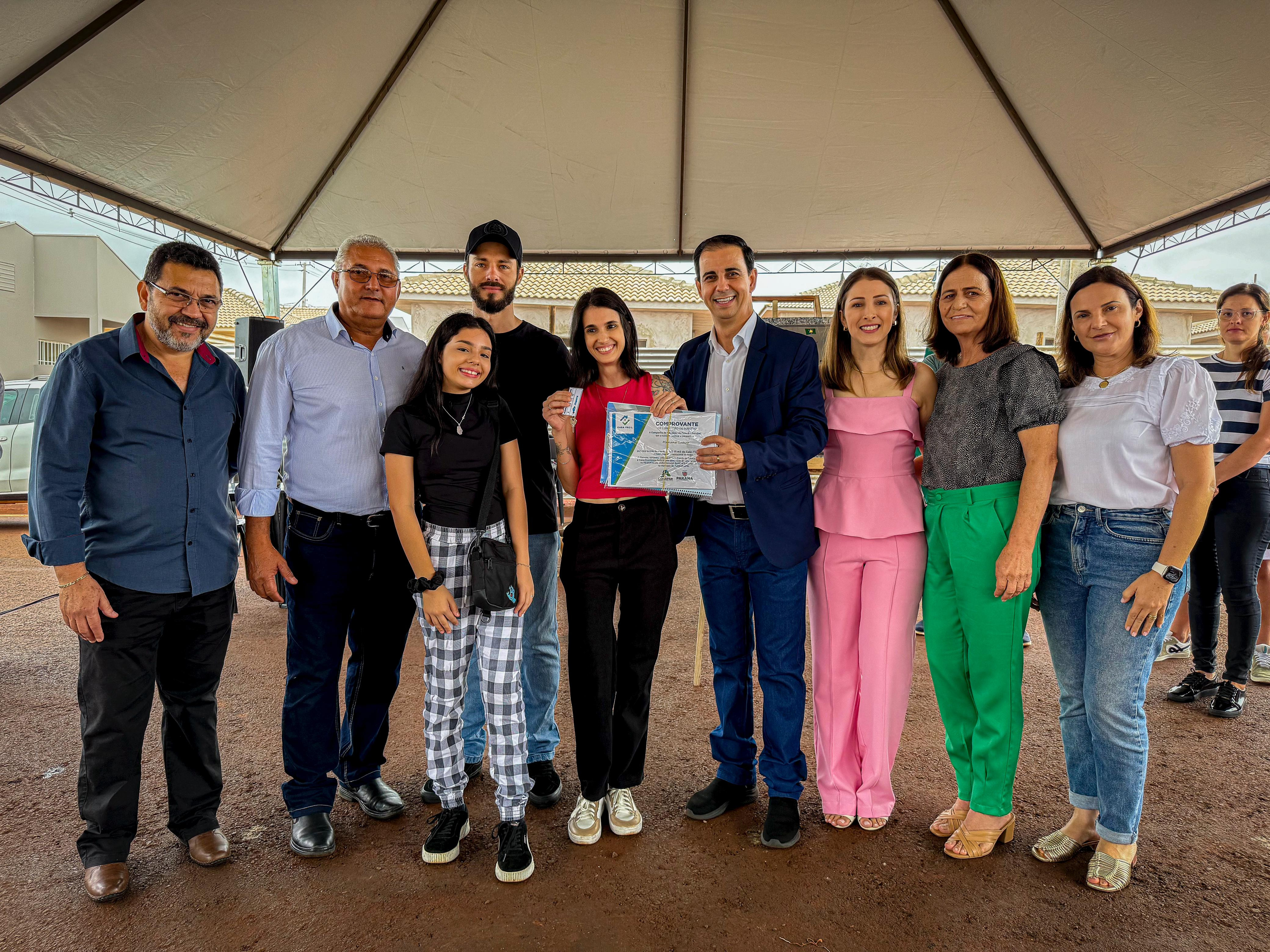 Em Jussara e Santa Cruz do Monte Castelo, 89 famílias comemoraram as festas de fim de ano em suas moradias próprias