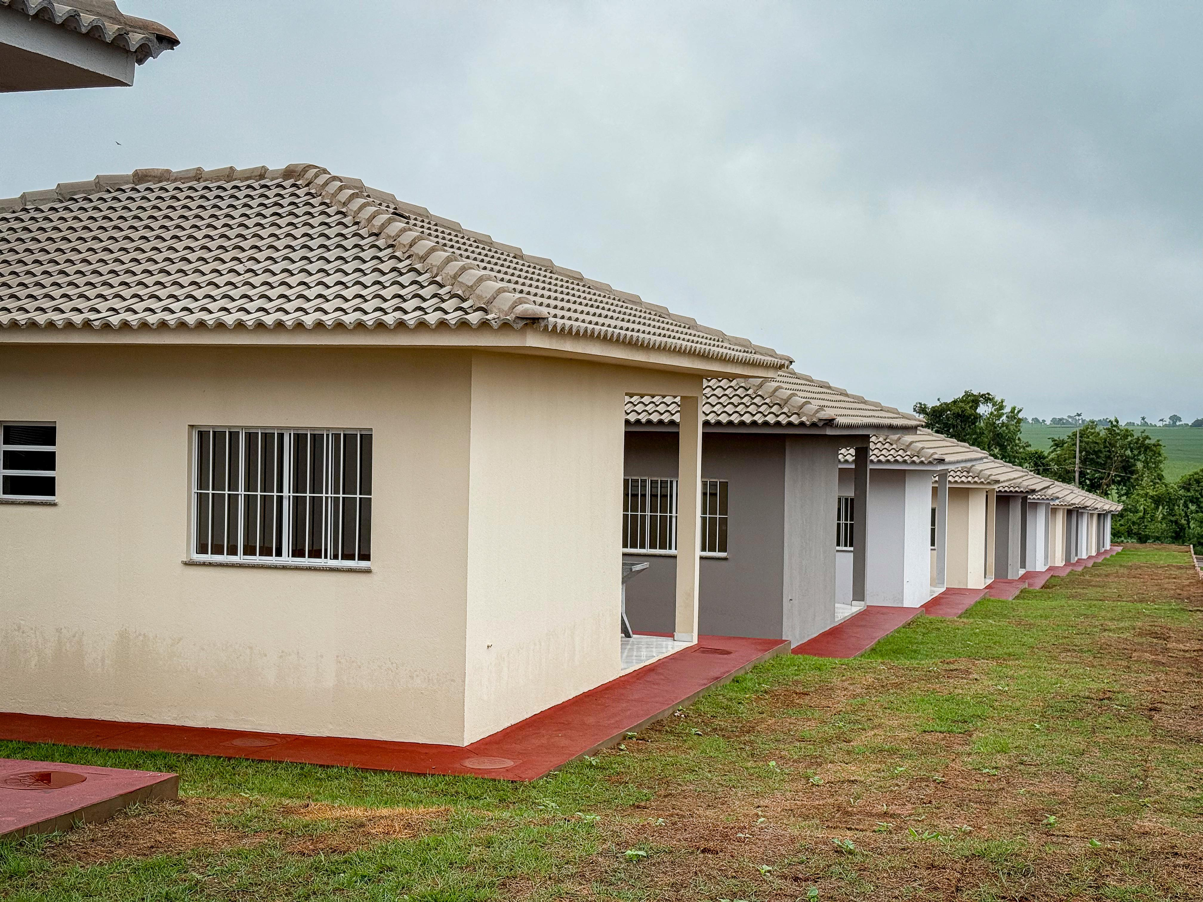 Em Jussara e Santa Cruz do Monte Castelo, 89 famílias comemoraram as festas de fim de ano em suas moradias próprias