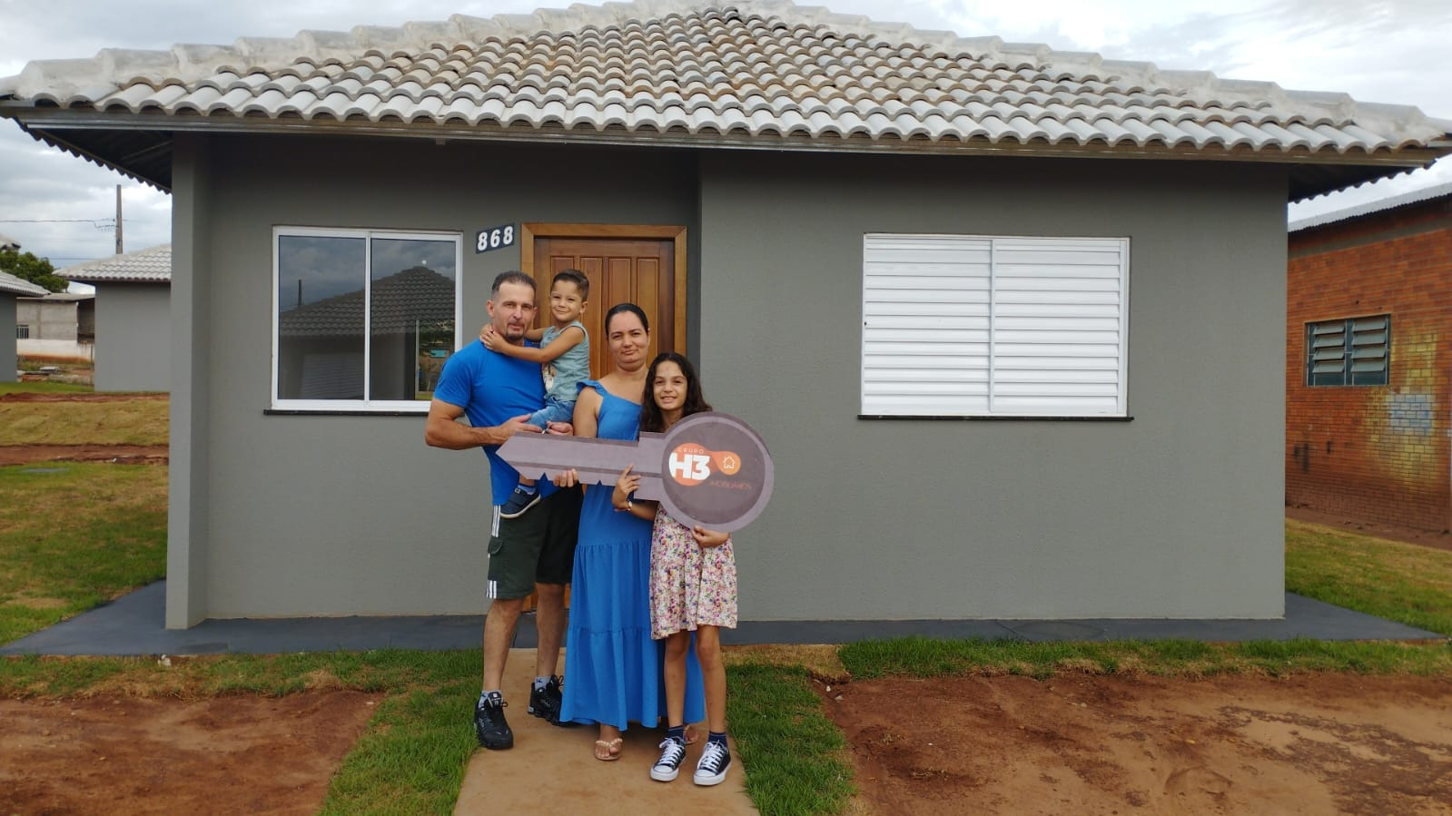 Em Jussara e Santa Cruz do Monte Castelo, 89 famílias comemoraram as festas de fim de ano em suas moradias próprias
