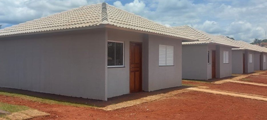 Em Jussara e Santa Cruz do Monte Castelo, 89 famílias comemoraram as festas de fim de ano em suas moradias próprias