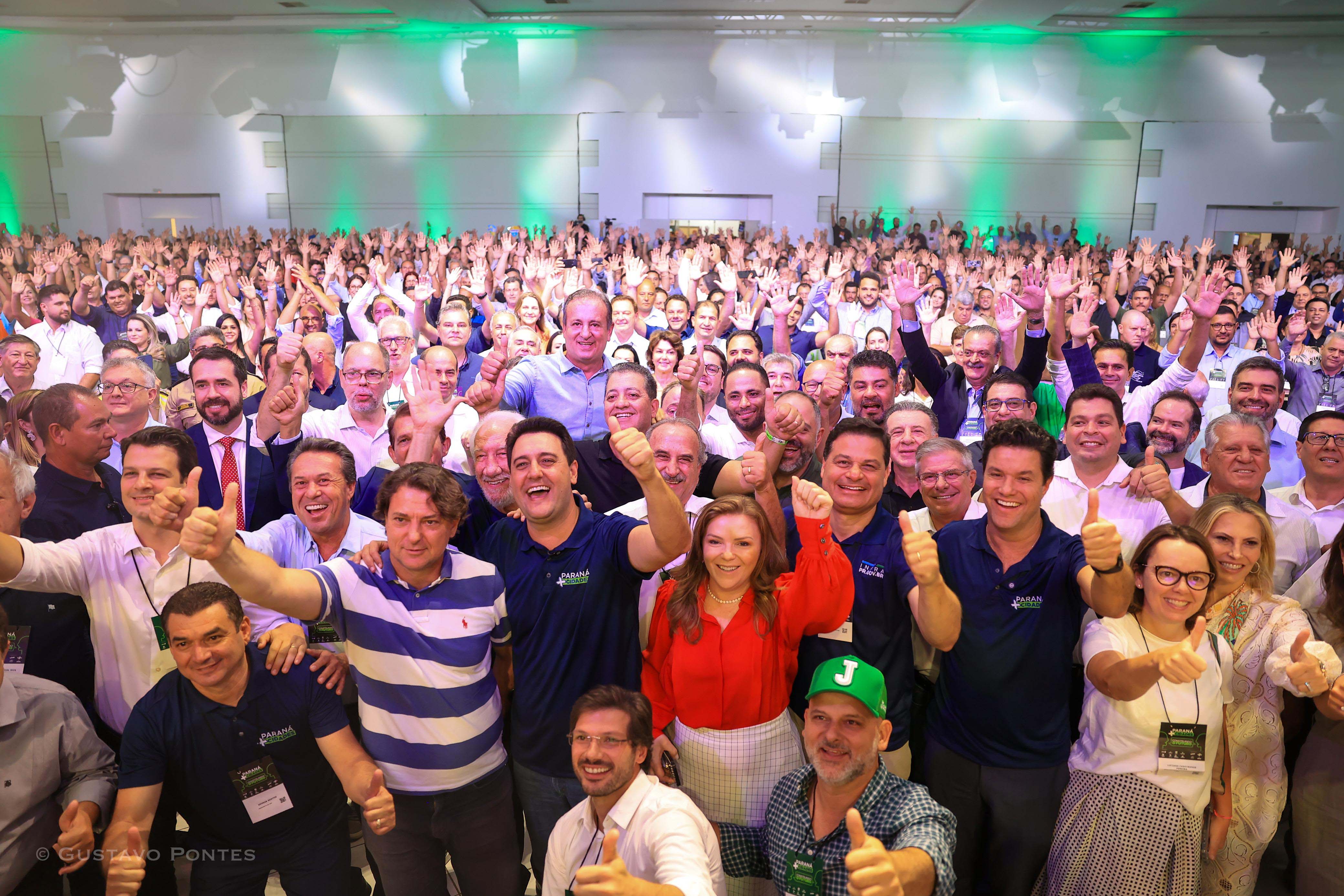 Governador destaca parceria com municípios na abertura do Paraná Mais Cidades