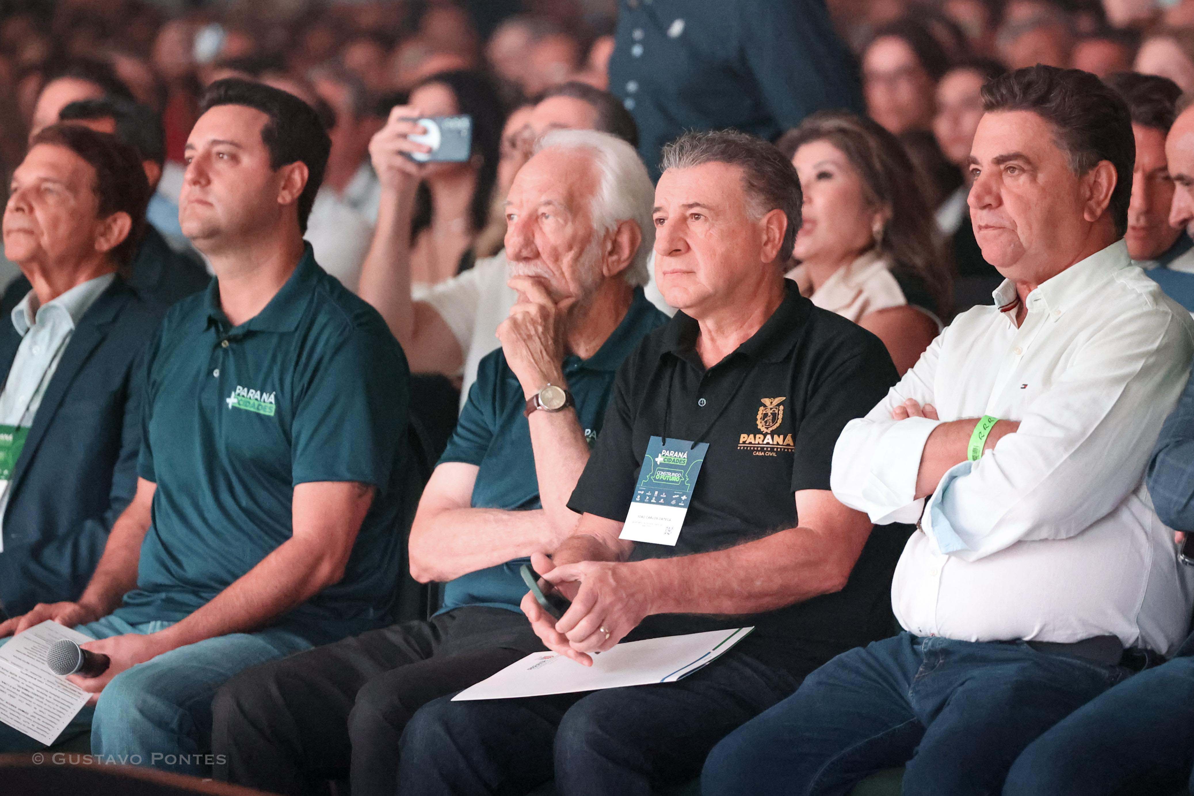 Governador destaca parceria com municípios na abertura do Paraná Mais Cidades