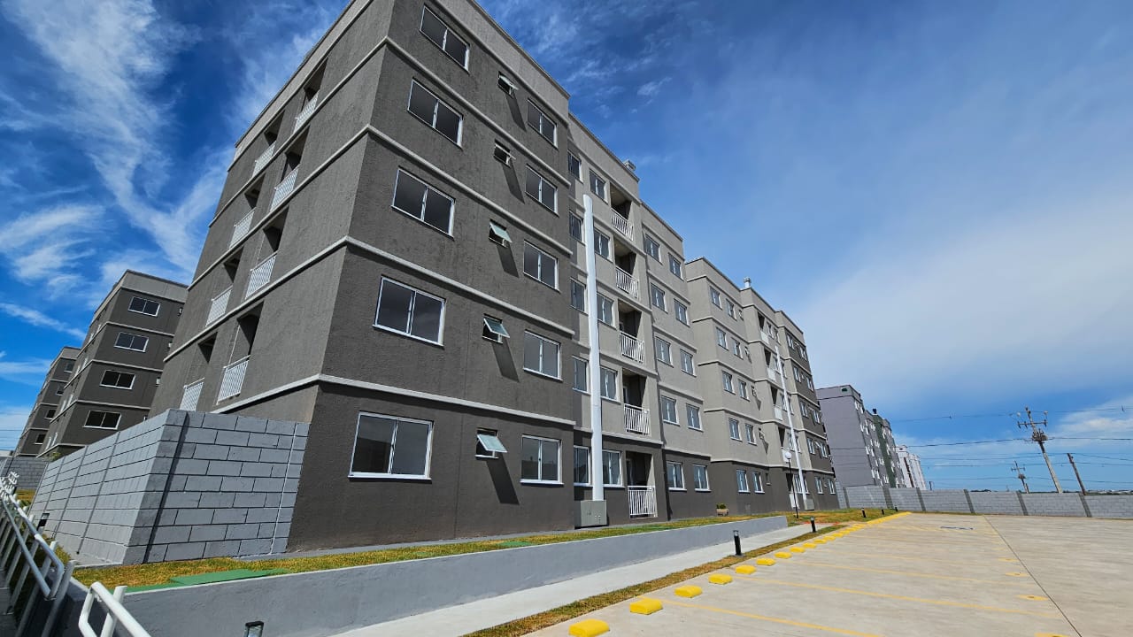 Com mais de R$ 2,4 milhões em recursos estaduais, residencial beneficia 200 famílias em Cascavel